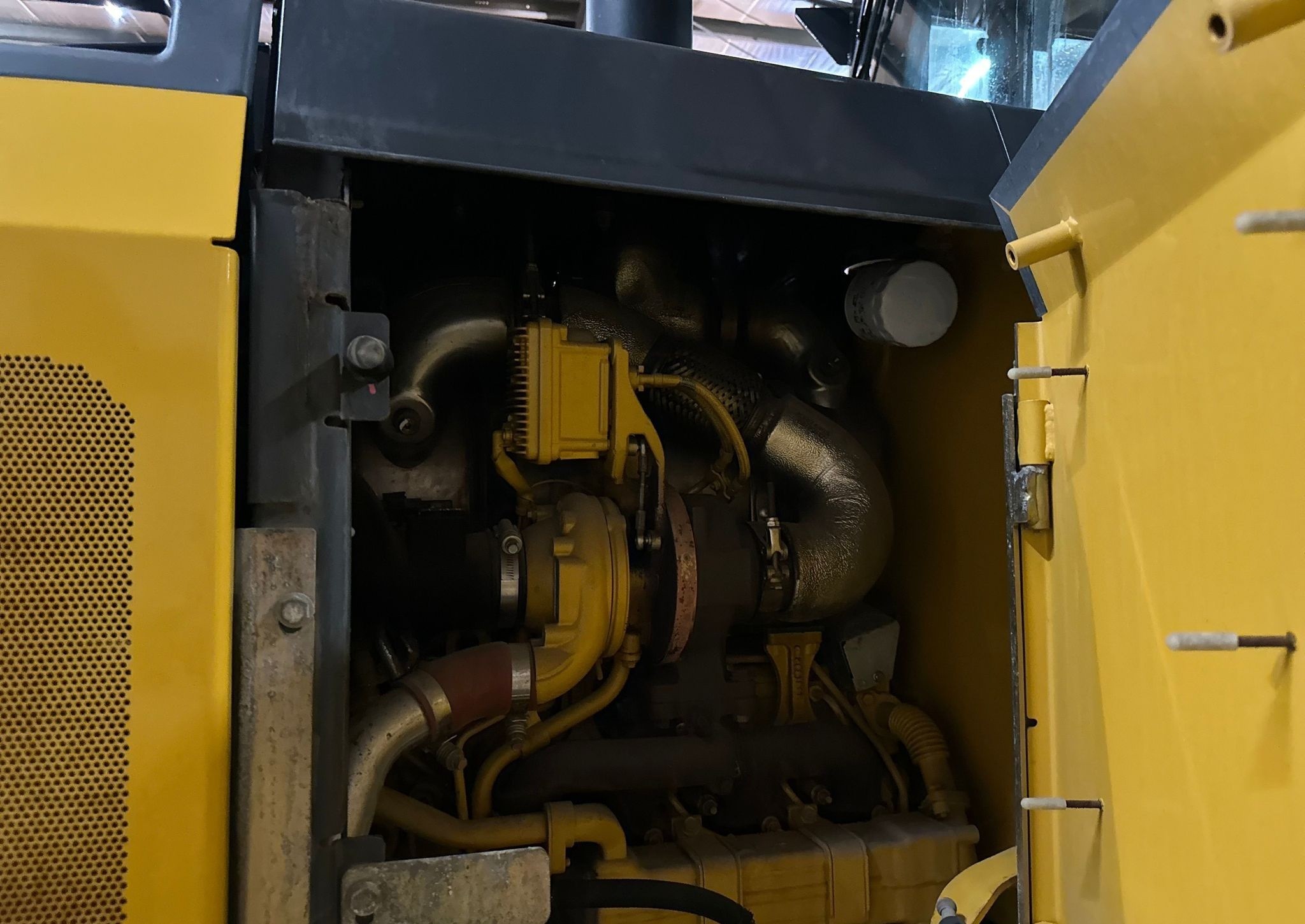gallery 2013 John Deere 444K wheel loader