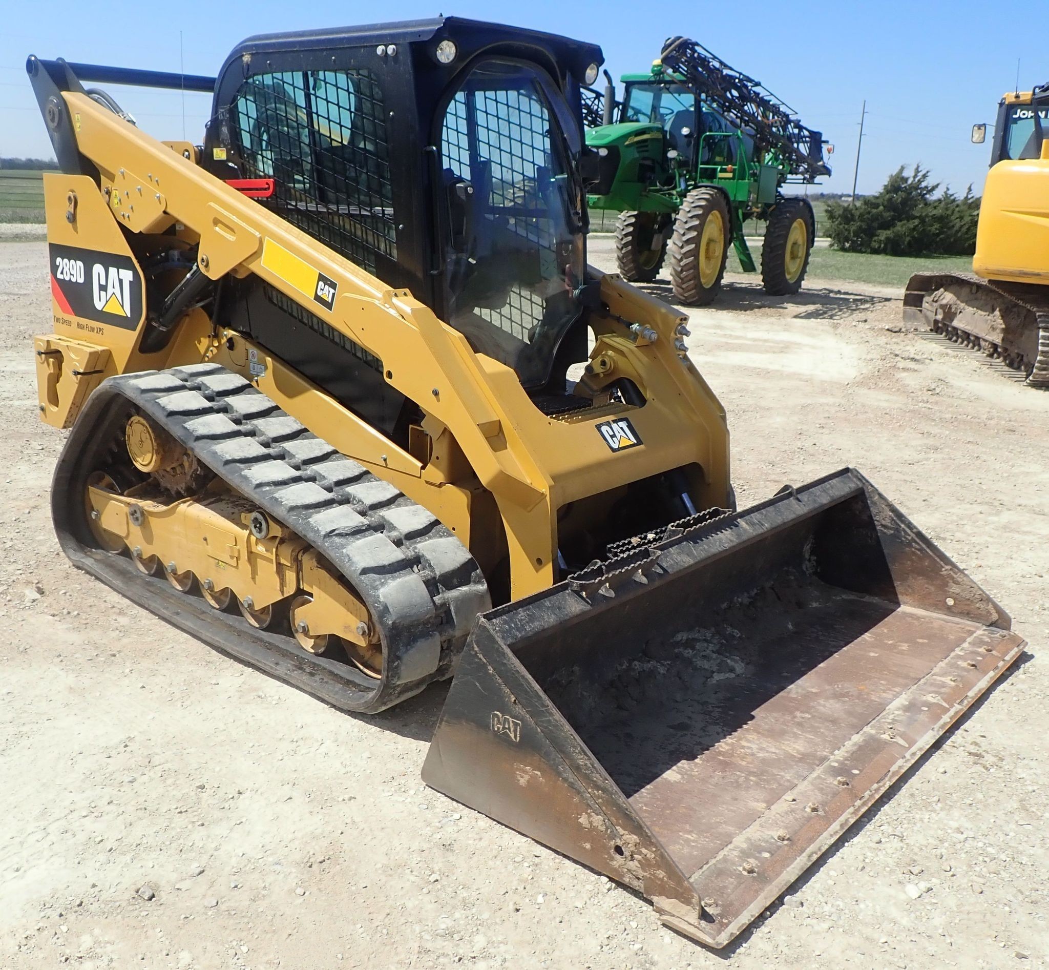 gallery 2017 Caterpillar 289D tracked skid steer loader