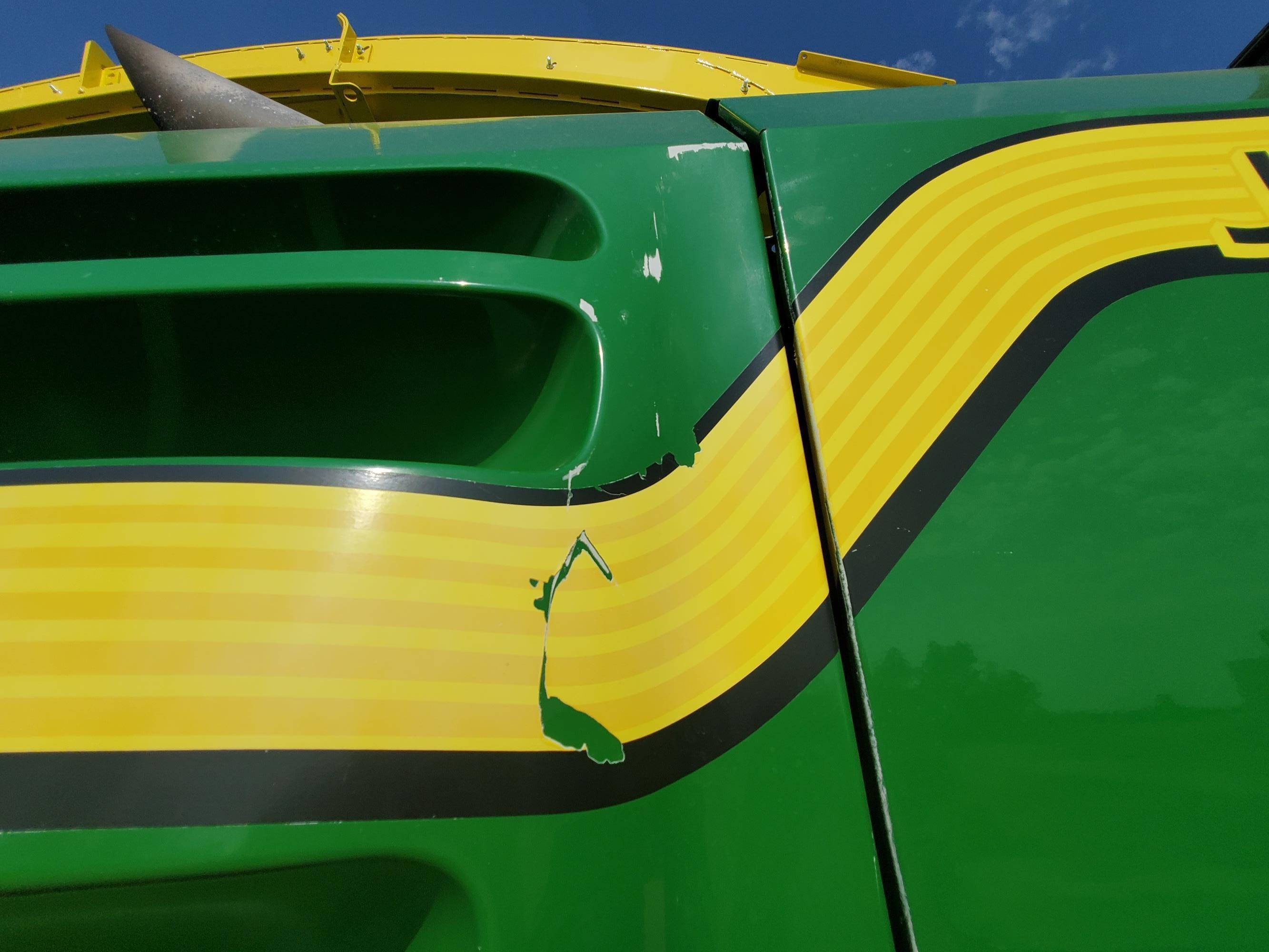 gallery 2015 John Deere 7980 Self-Propelled Forage Harvester
