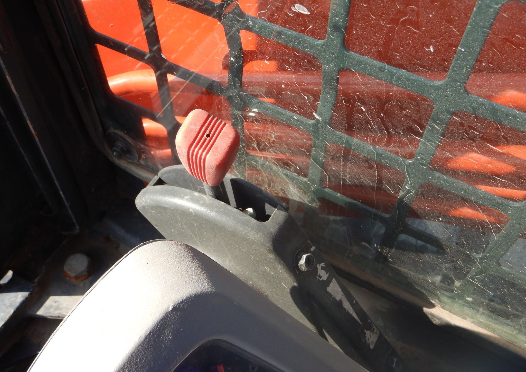 gallery 2015 Kubota SVL90-2 skid steer