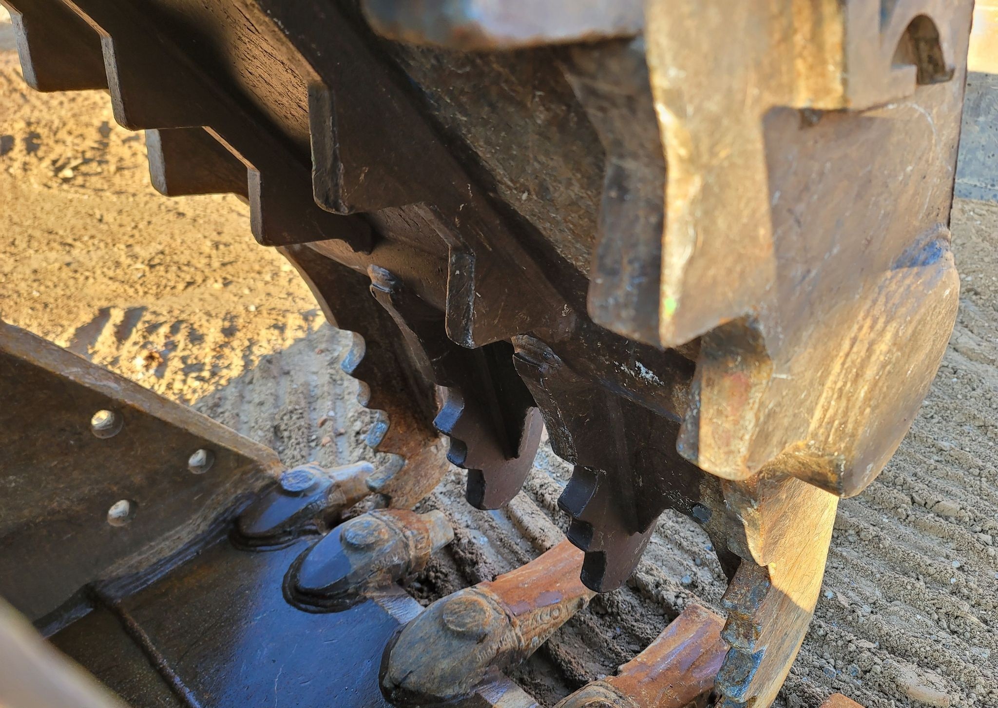 gallery 2019 Doosan DX225LC-5 excavator