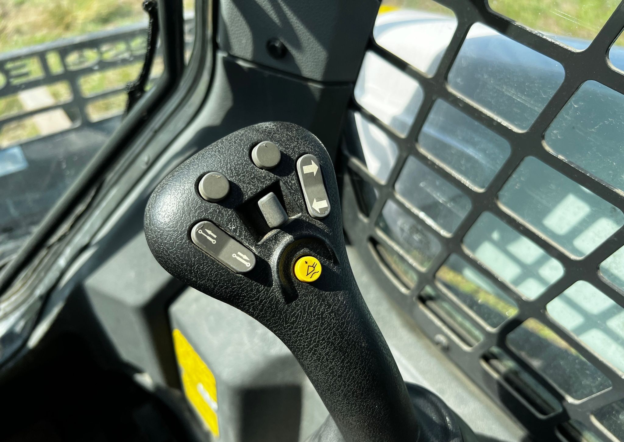 gallery 2022 Bobcat T76 tracked skid steer loader