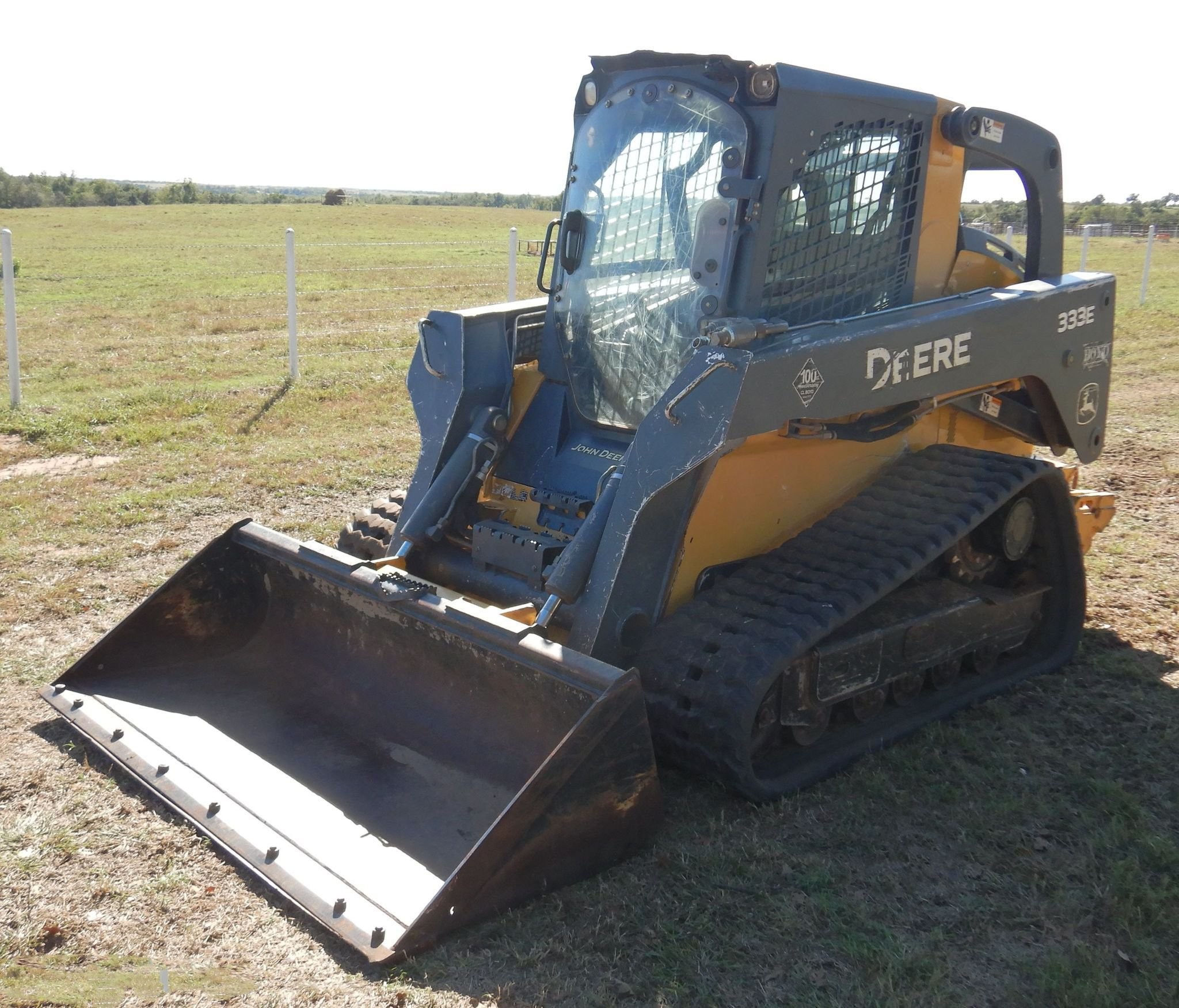 gallery 2013 John Deere 333E tracked skid steer loader