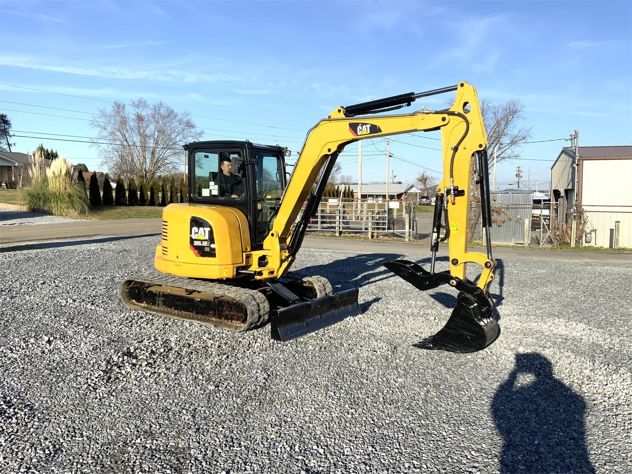 gallery 2017 CATERPILLAR 305.5E2 CR