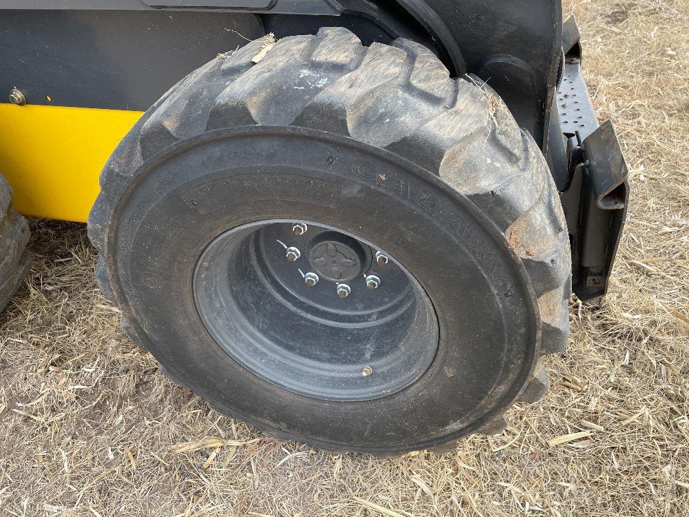 gallery 2020 New Holland L328 Skid Steer