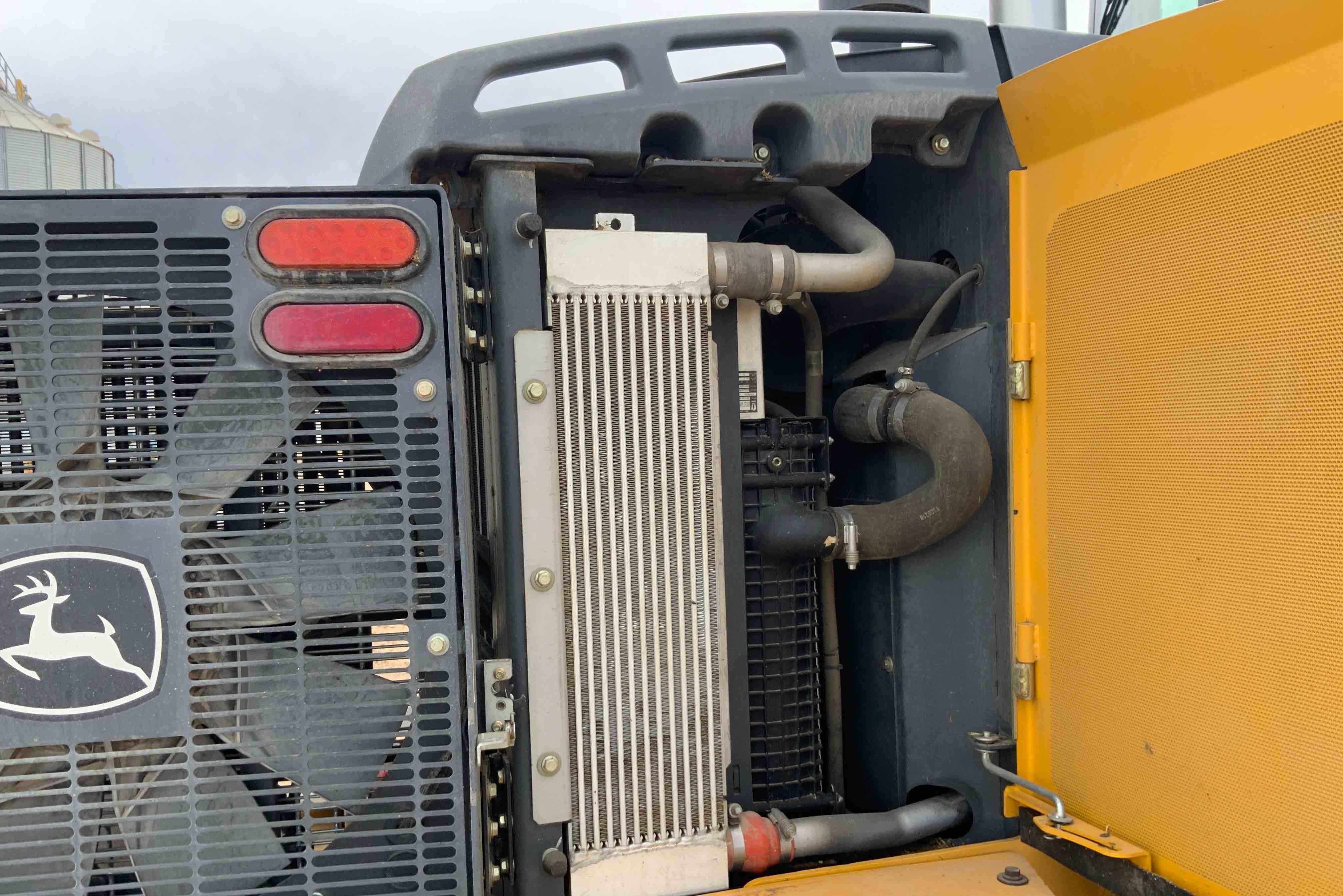 gallery John Deere 444K High Lift Wheel Loader