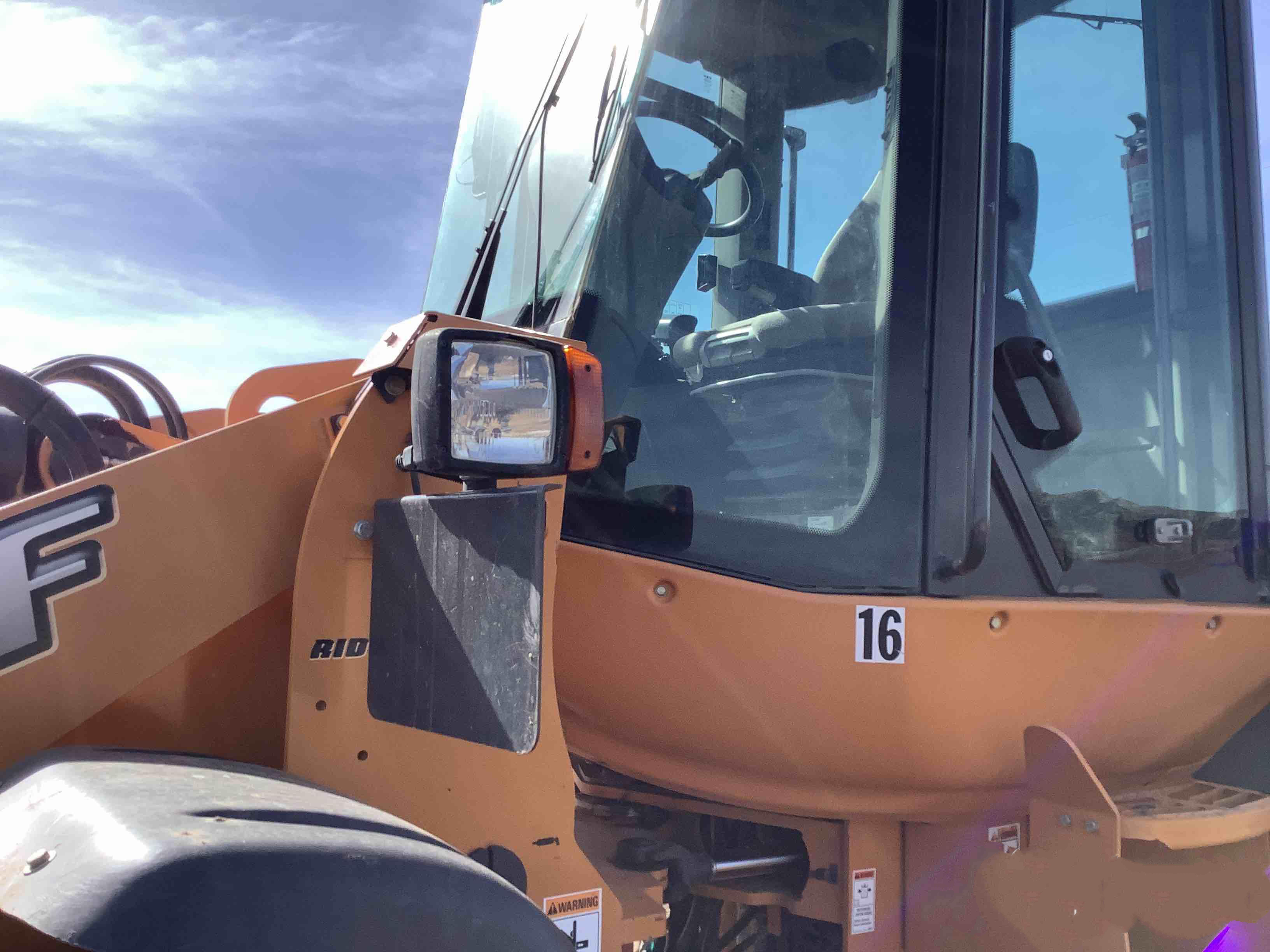 gallery 2015 Case 621 Wheel Loader