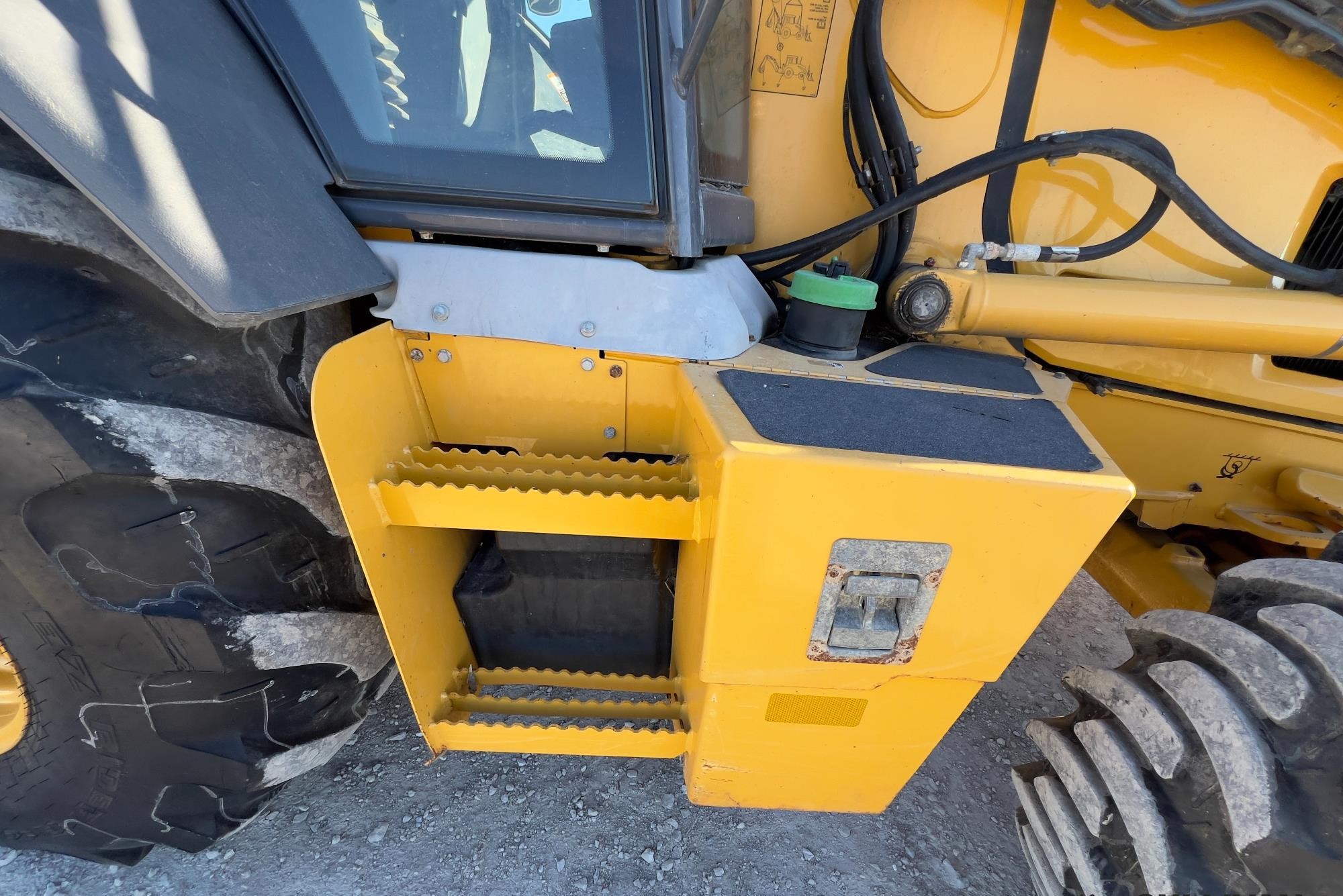 gallery 2017 John Deere 310SL HL 4x4 Loader Backhoe