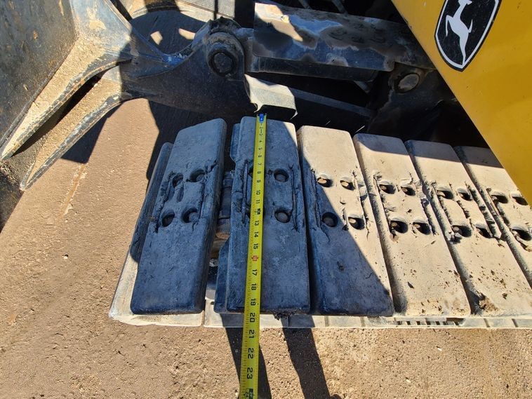 gallery 2014 John Deere 135G excavator