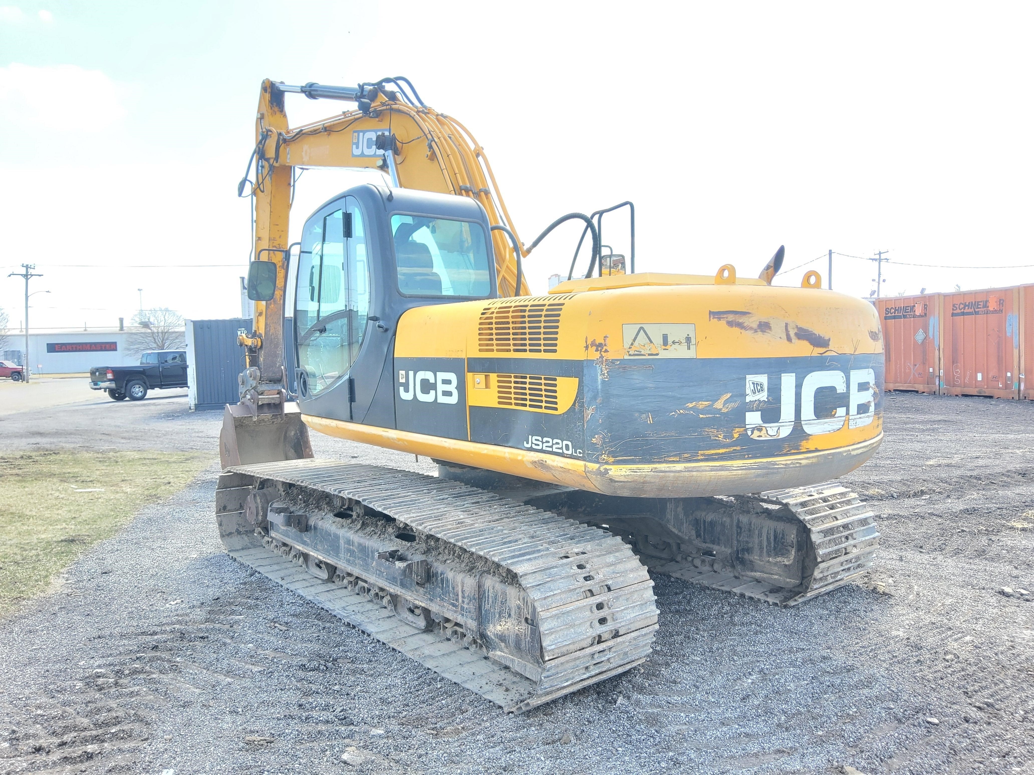 gallery 2011 JCB JS220LC Excavator