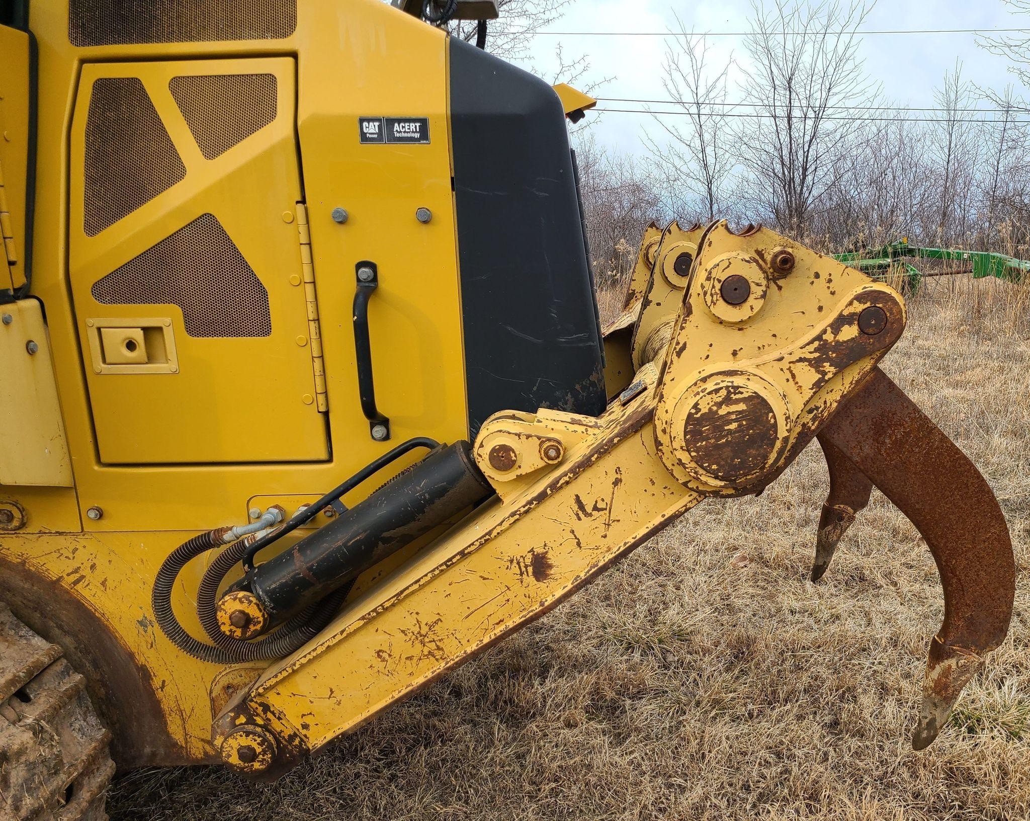 gallery 2010 Caterpillar 963D track loader