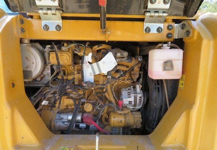 gallery 2015 Caterpillar 308E2 CR Mini excavator