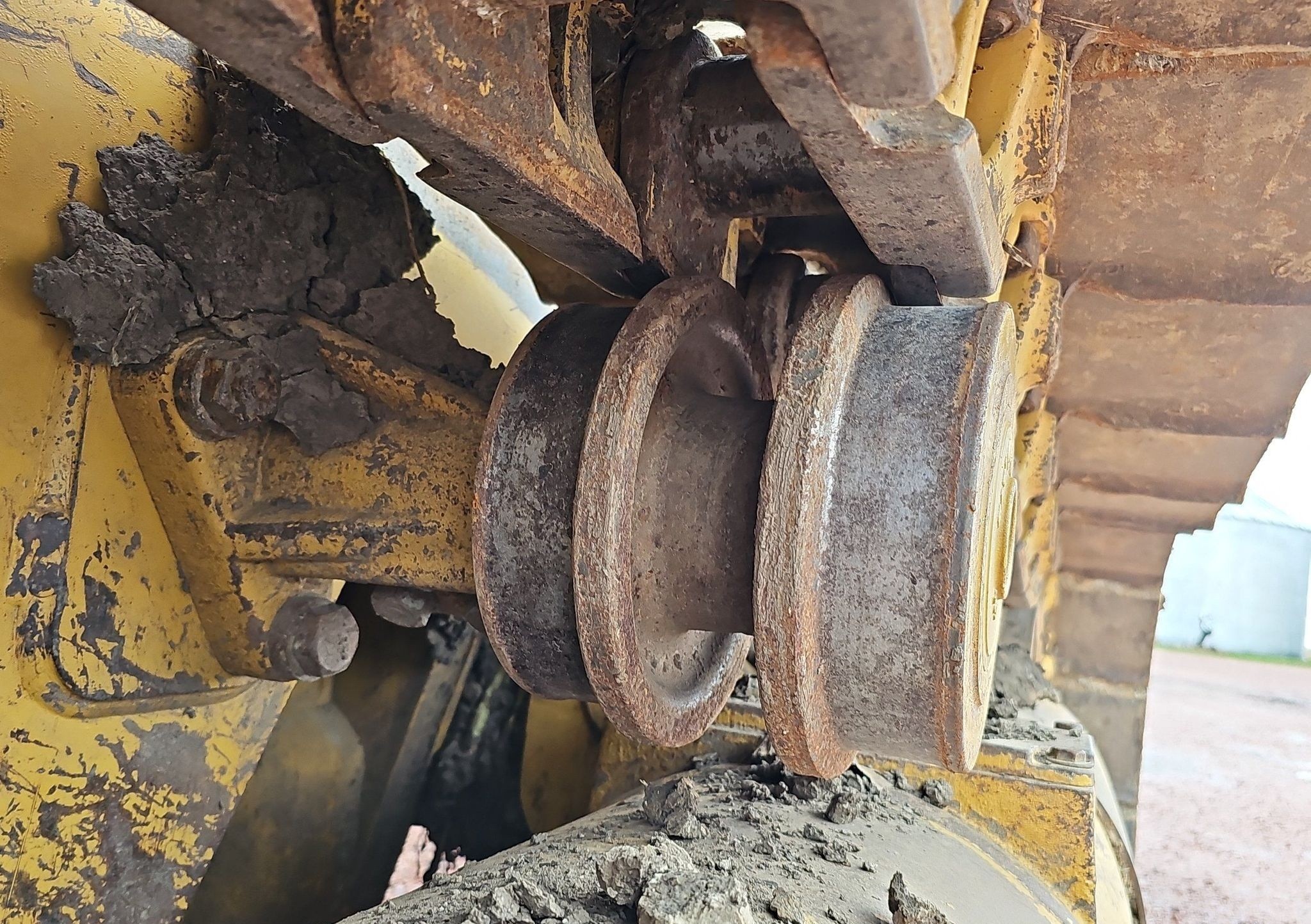 gallery 2015 Caterpillar 963D track loader