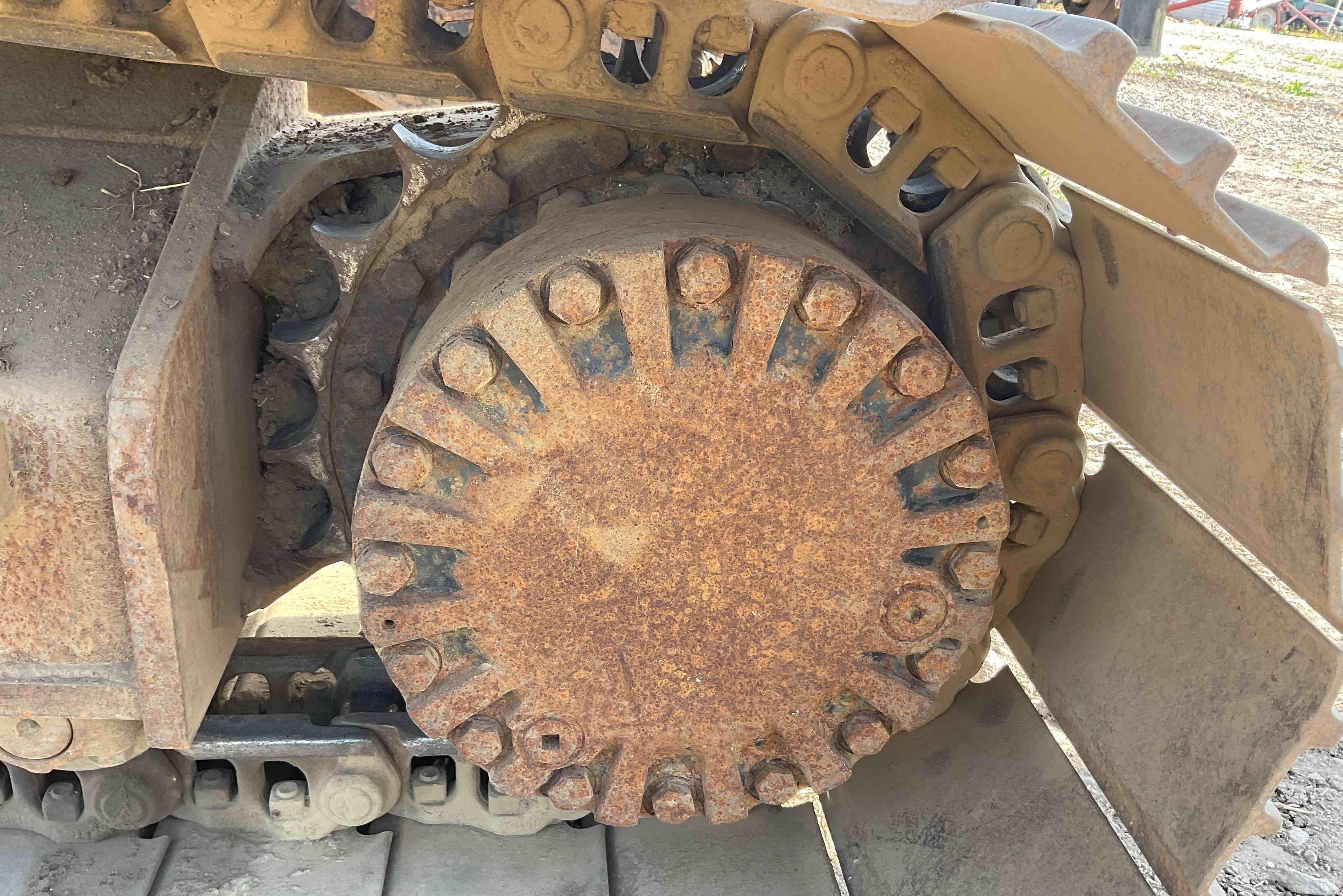 gallery 2004 Caterpillar 320CLU Excavator