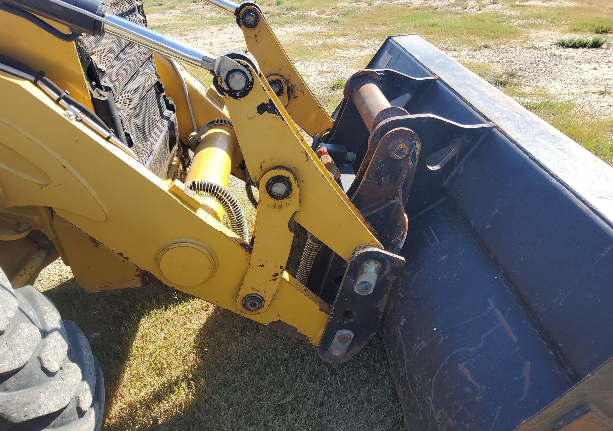 gallery 2013 Caterpillar 420F IT Backhoe
