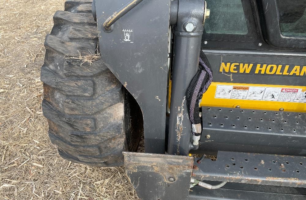 gallery 2020 New Holland L328 Skid Steer
