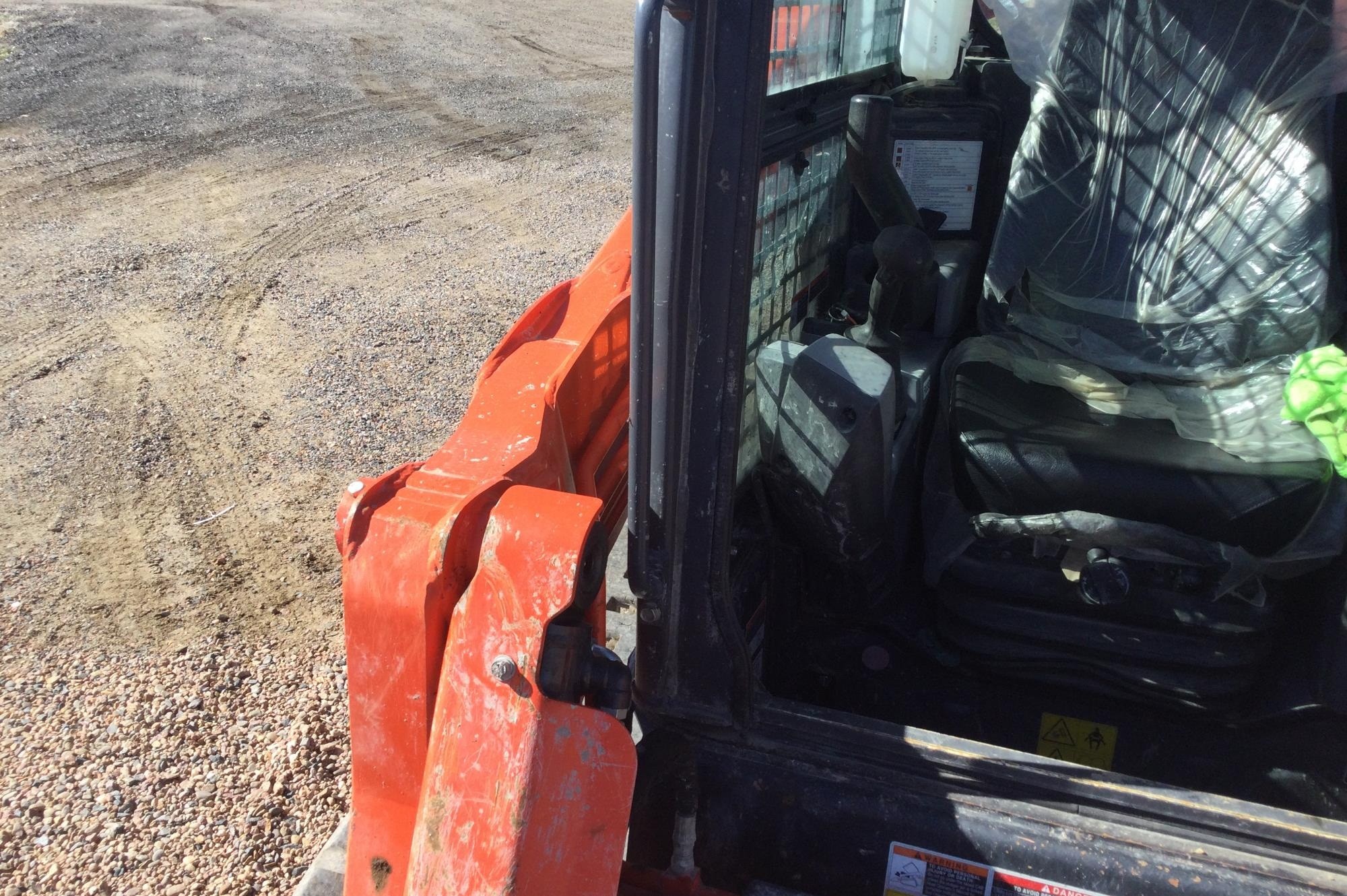 gallery 2022 Kubota SVL97-2 Compact Track Loader