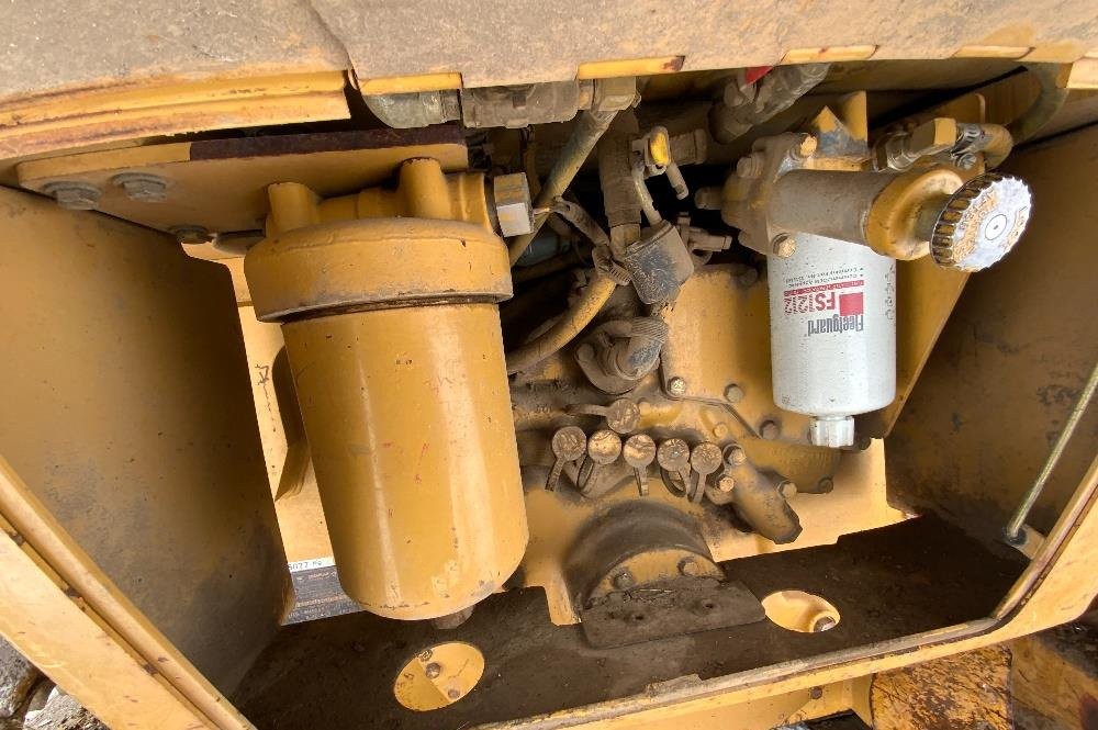 gallery 2005 Caterpillar D6N LGP Crawler Dozer