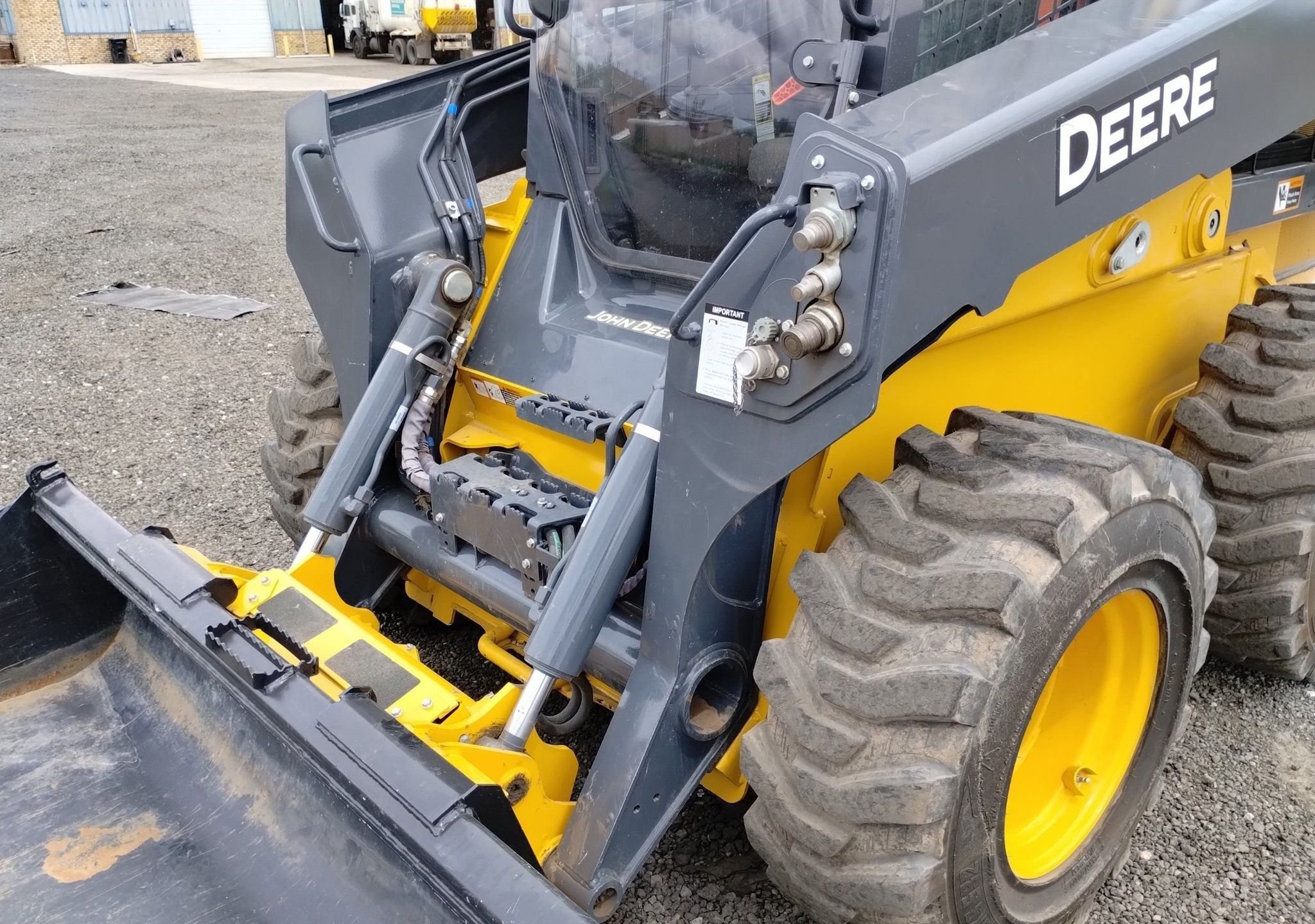 gallery 2022 John Deere 330G skid steer loader