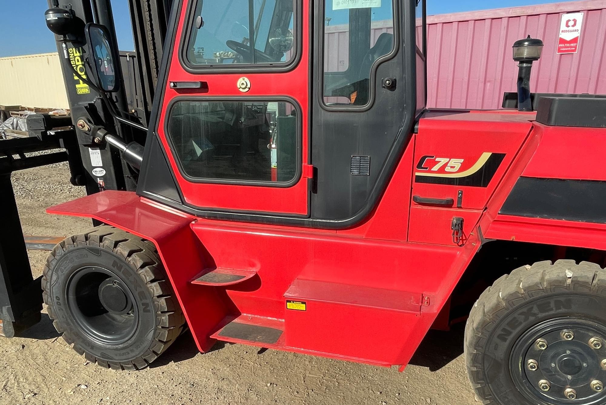 gallery 2020 Clark C75 2WD Forklift