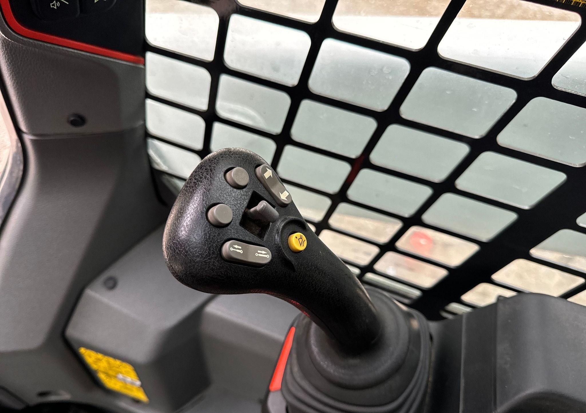 gallery 2022 Bobcat T76 R-Series tracked skid steer loader