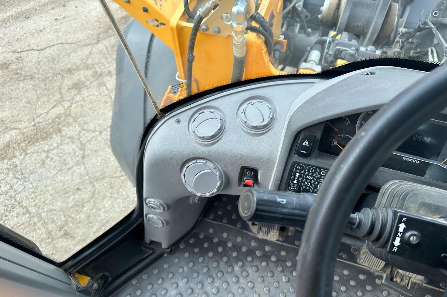 gallery 2018 Volvo L90H Wheel Loader