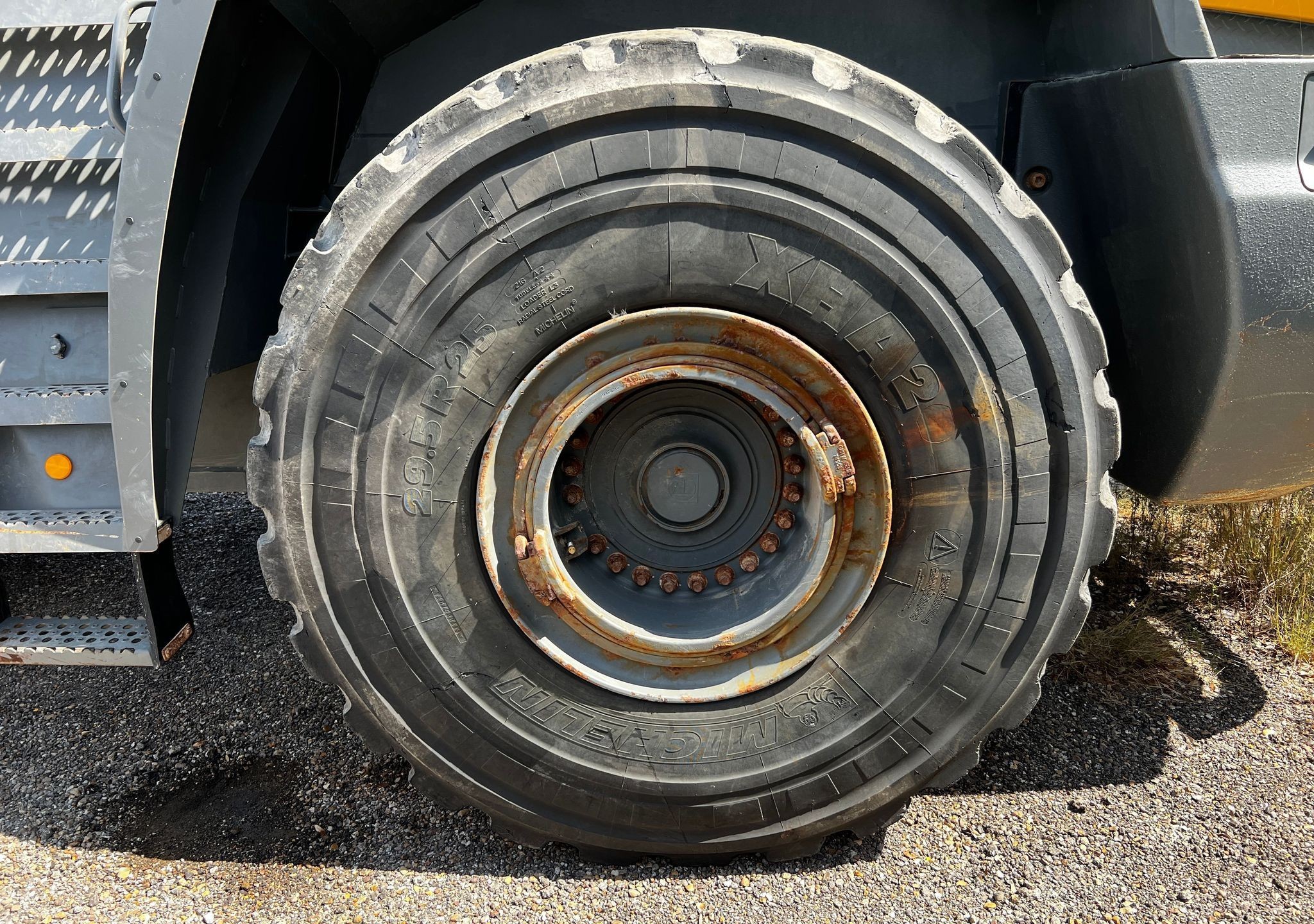 gallery 2017 Liebherr L586 wheel loader