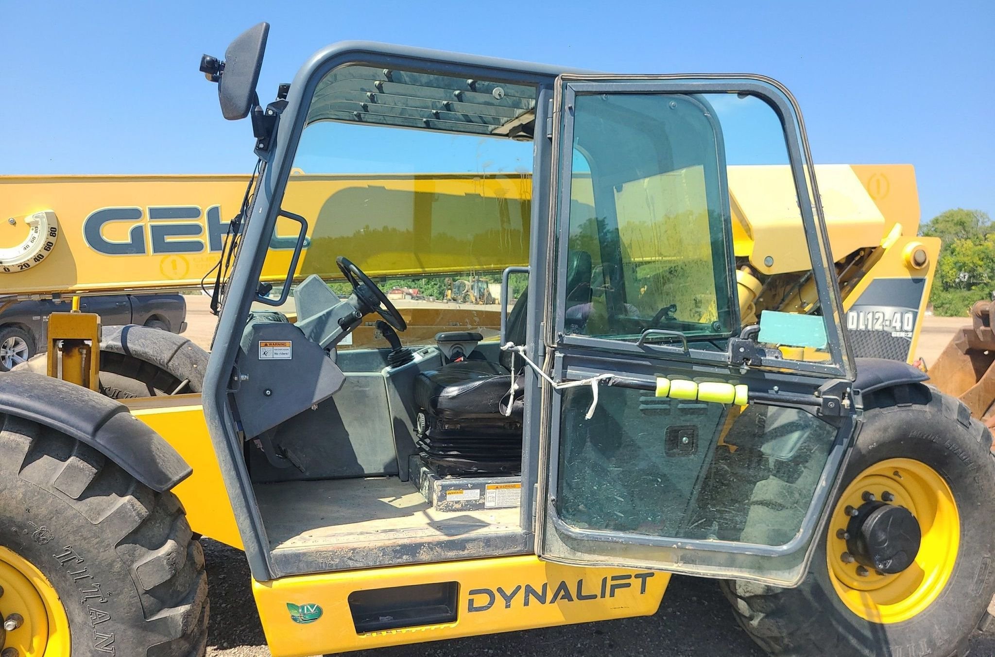gallery 2018 Gehl DL1240 telehandler