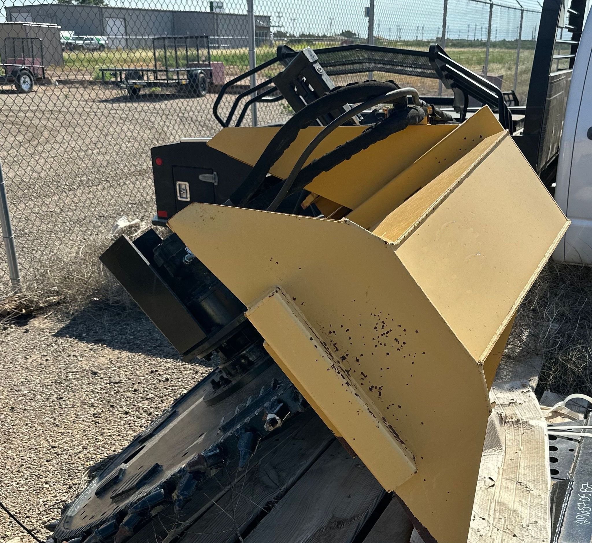 gallery 2009 Vermeer RTX750 trencher