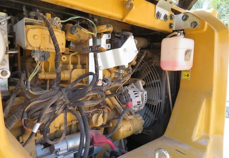 gallery 2015 Caterpillar 308E2 CR Mini excavator