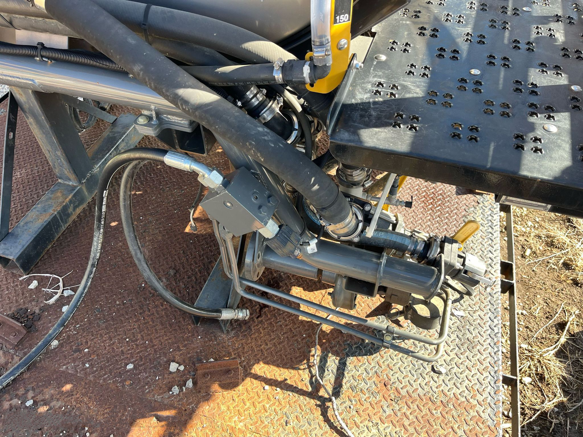 gallery 2013 Rogator RG1100 applicator