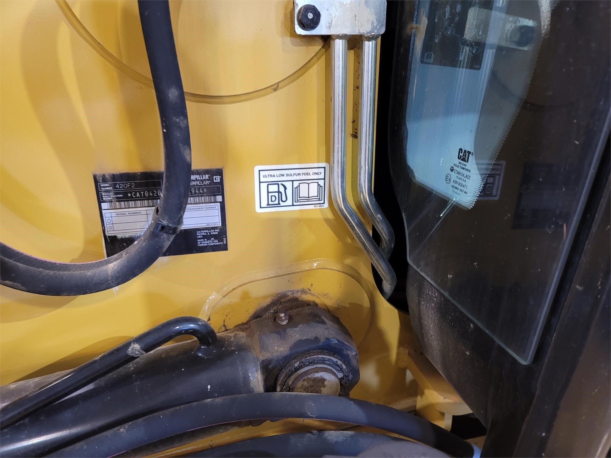 gallery 2018 Caterpillar 420F2 Backhoe