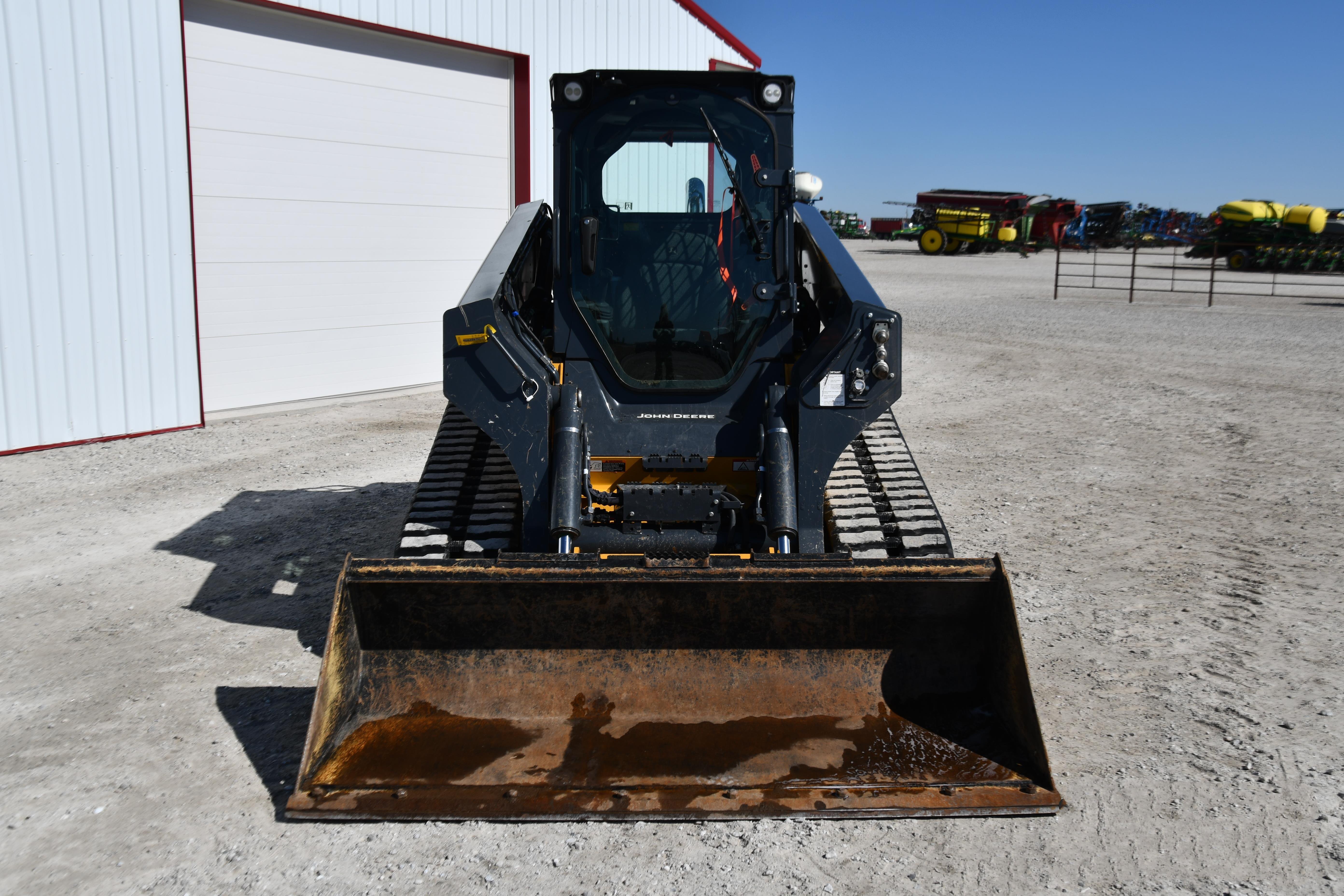gallery 2022 John Deere 333G Compact Track Loader