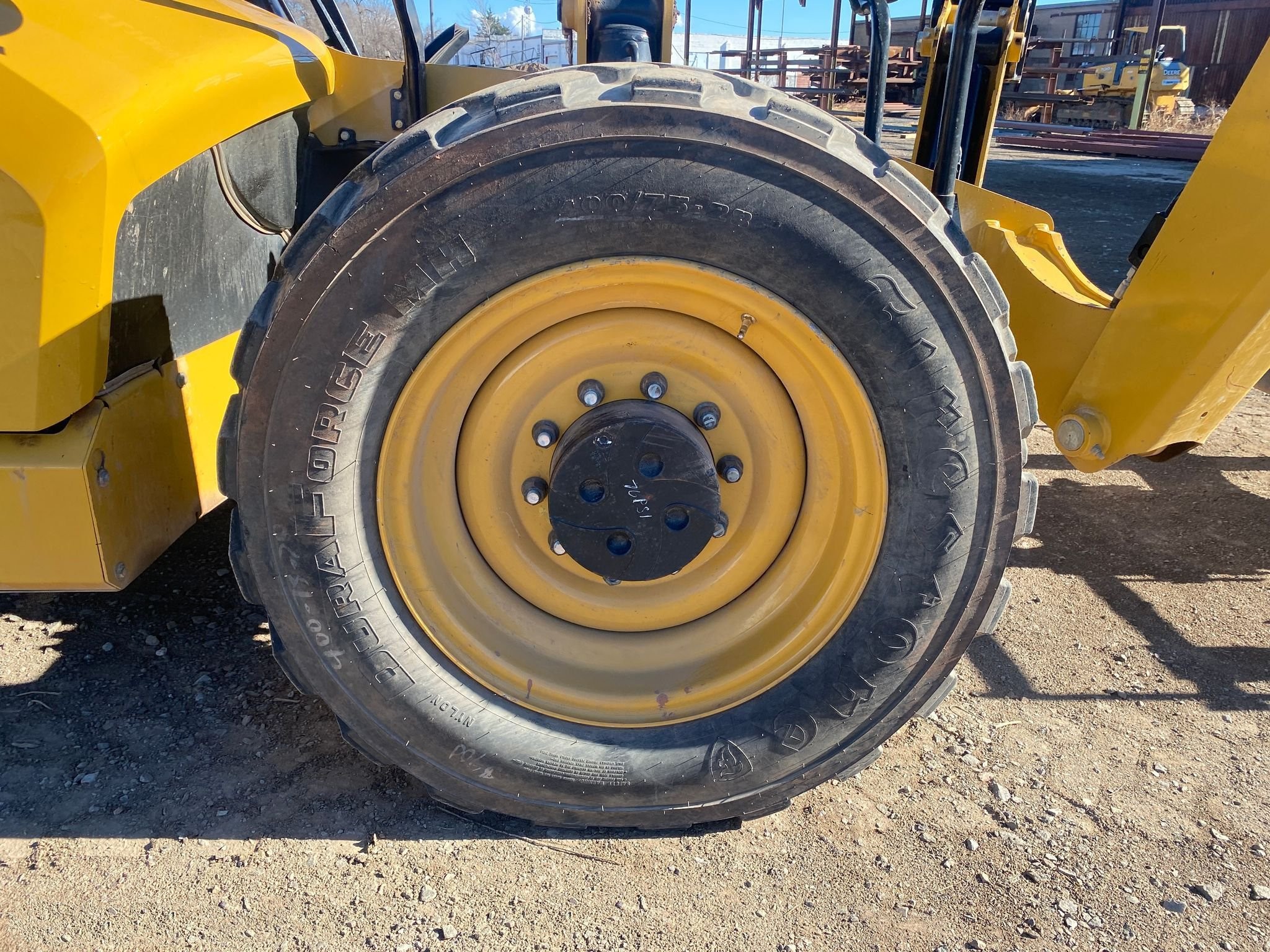 gallery 2017 Caterpillar TL1055D telehandler