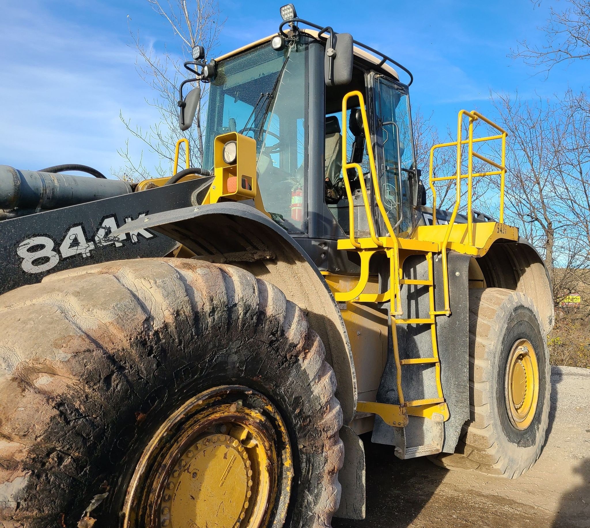 gallery 2009 John Deere 844K wheel loader