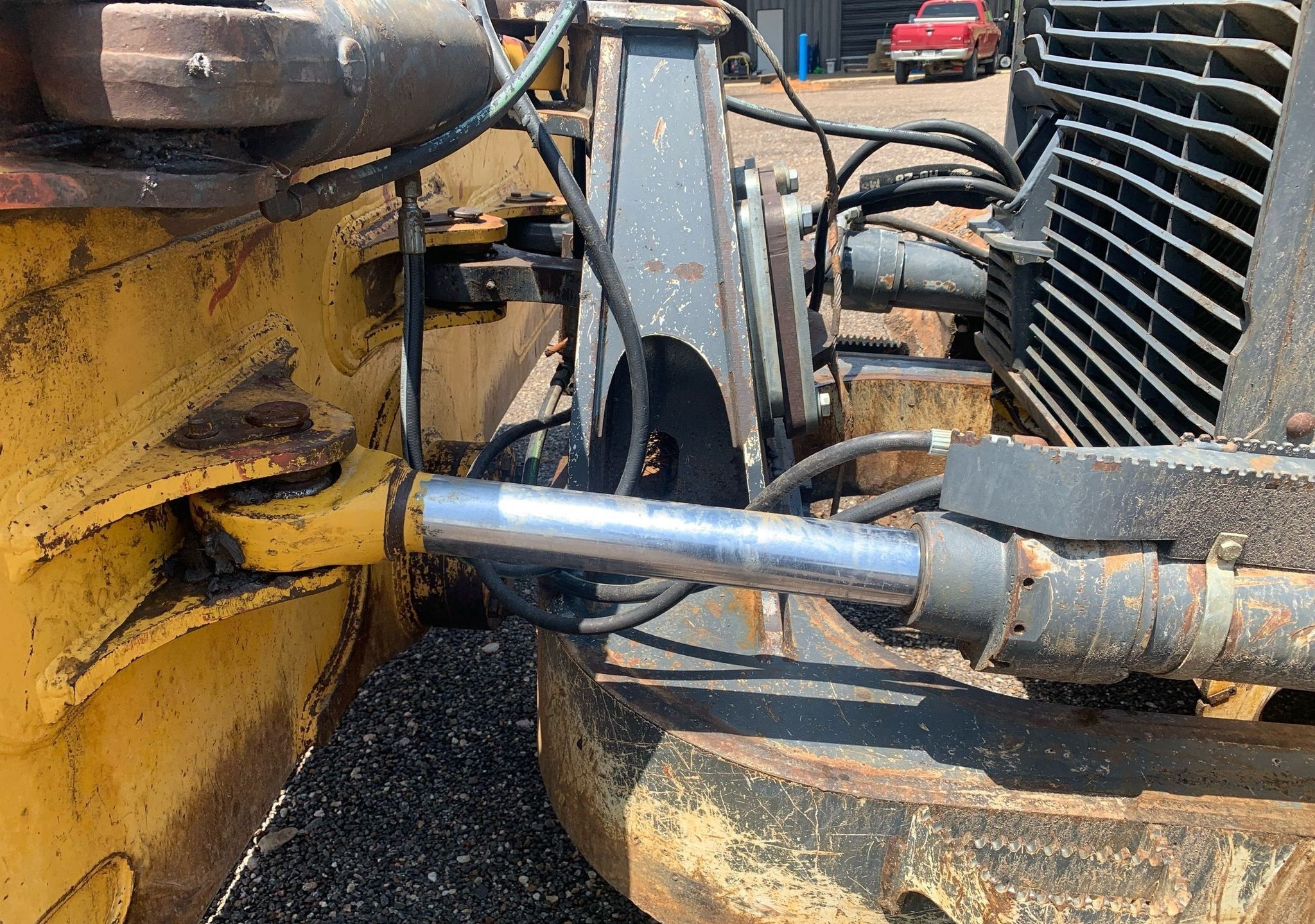 gallery 2014 John Deere 850K WLT dozer