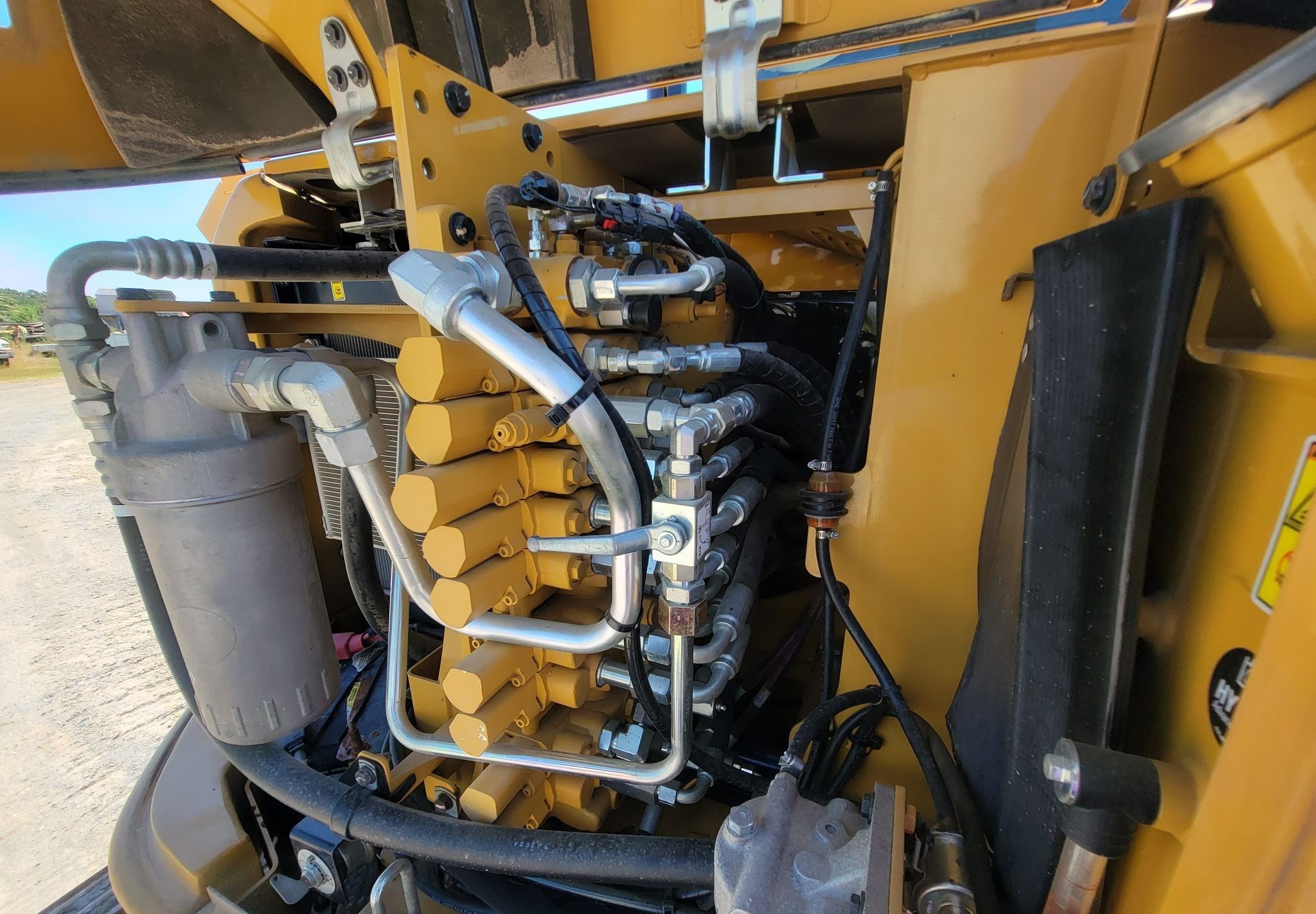 gallery 2016 Caterpillar 308E2 CR mini excavator