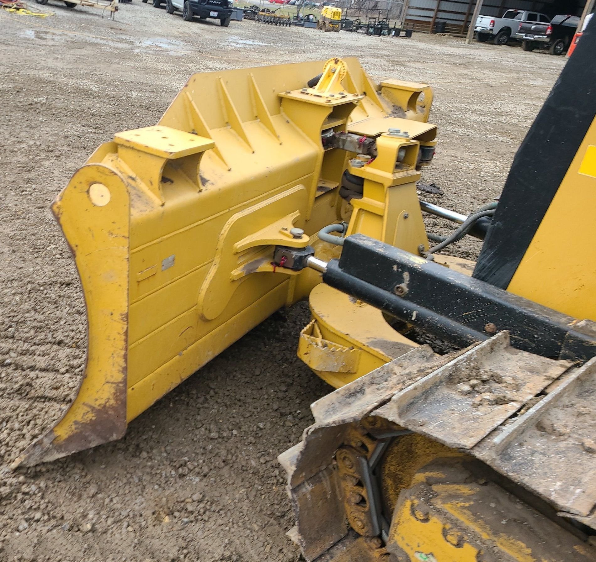 gallery 2014 Caterpillar D6K2 XL dozer