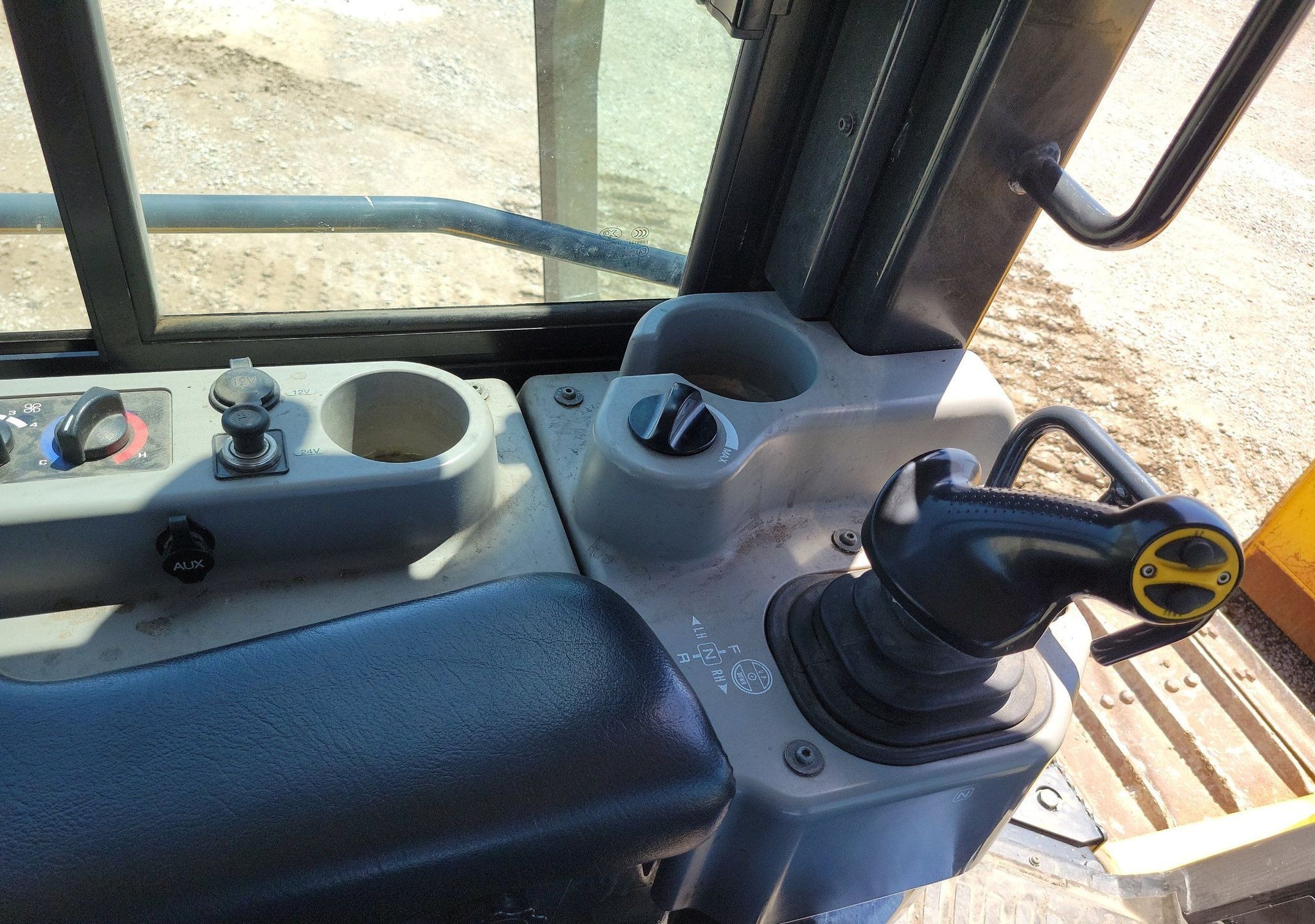 gallery 2020 Komatsu D39PX-24 dozer
