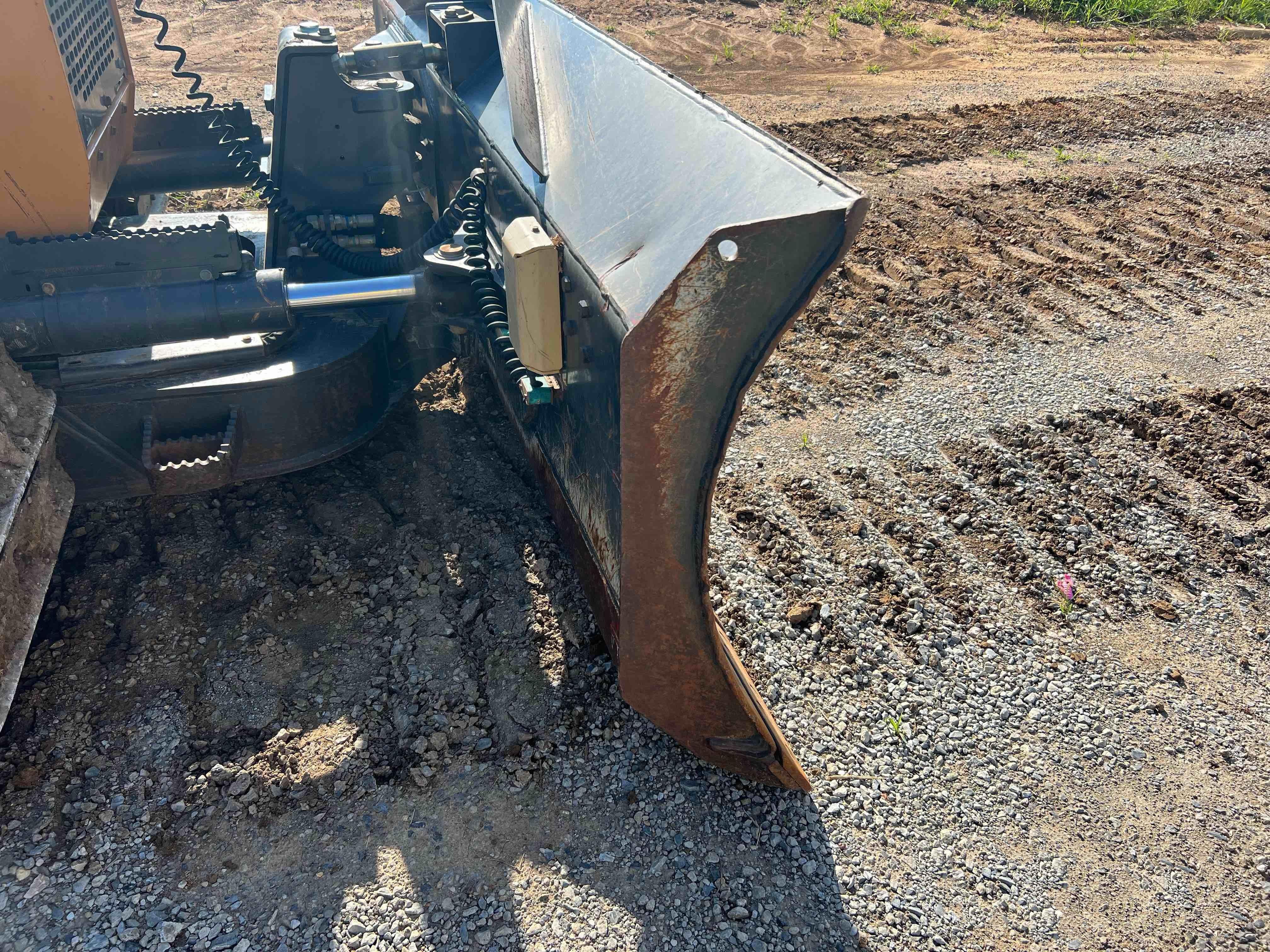 gallery 2017 Case 1150M LGP Crawler Dozer