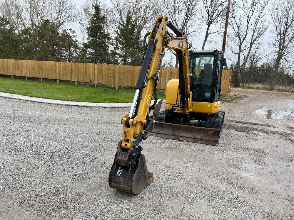 gallery 2018 Caterpillar 305.5E2 Mini Excavator