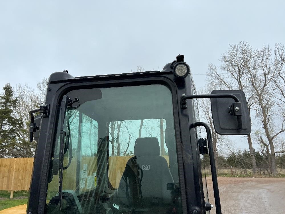 gallery 2018 Caterpillar 305.5E2 Mini Excavator