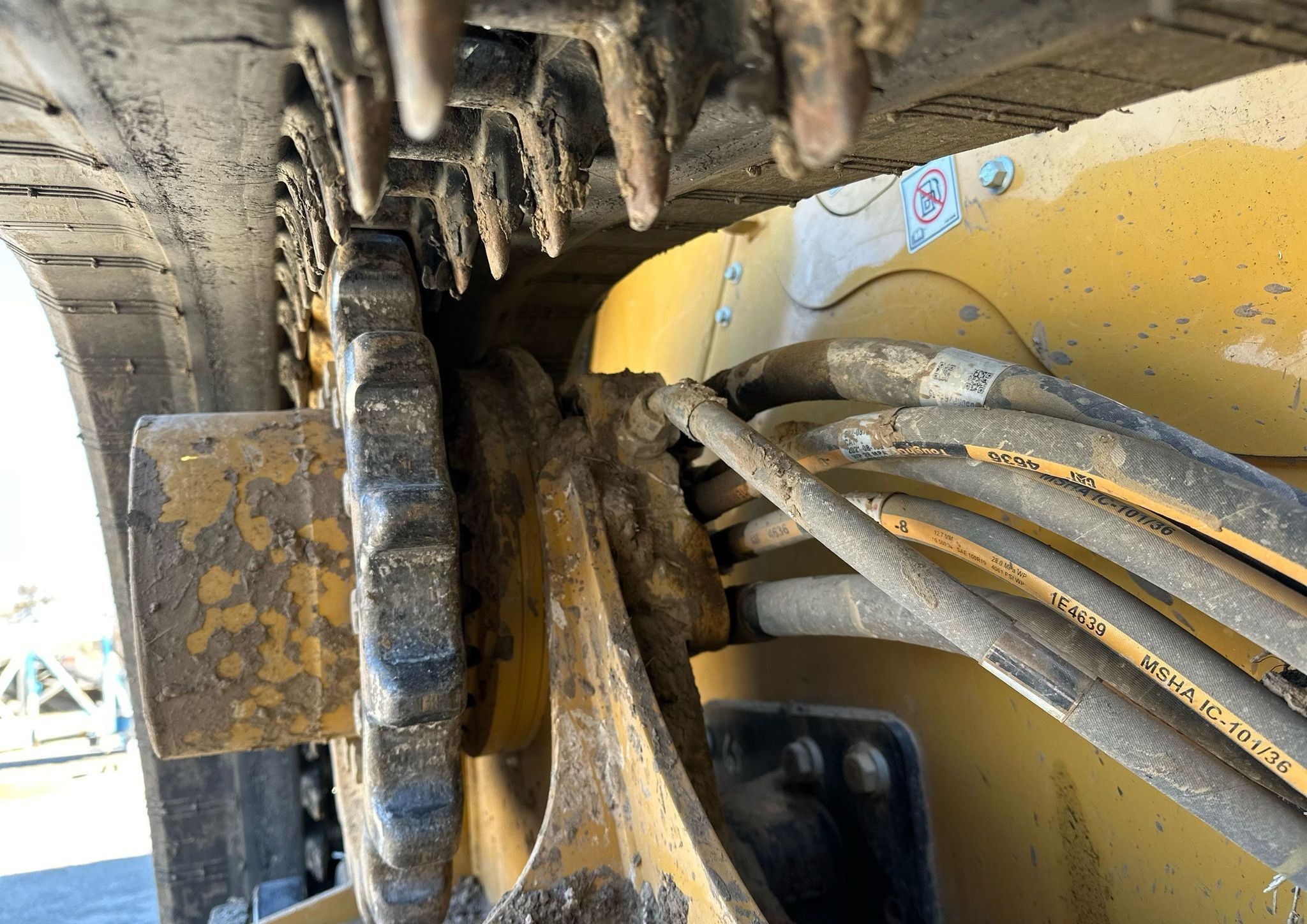 gallery 2022 Caterpillar 299D3XE tracked skid steer loader