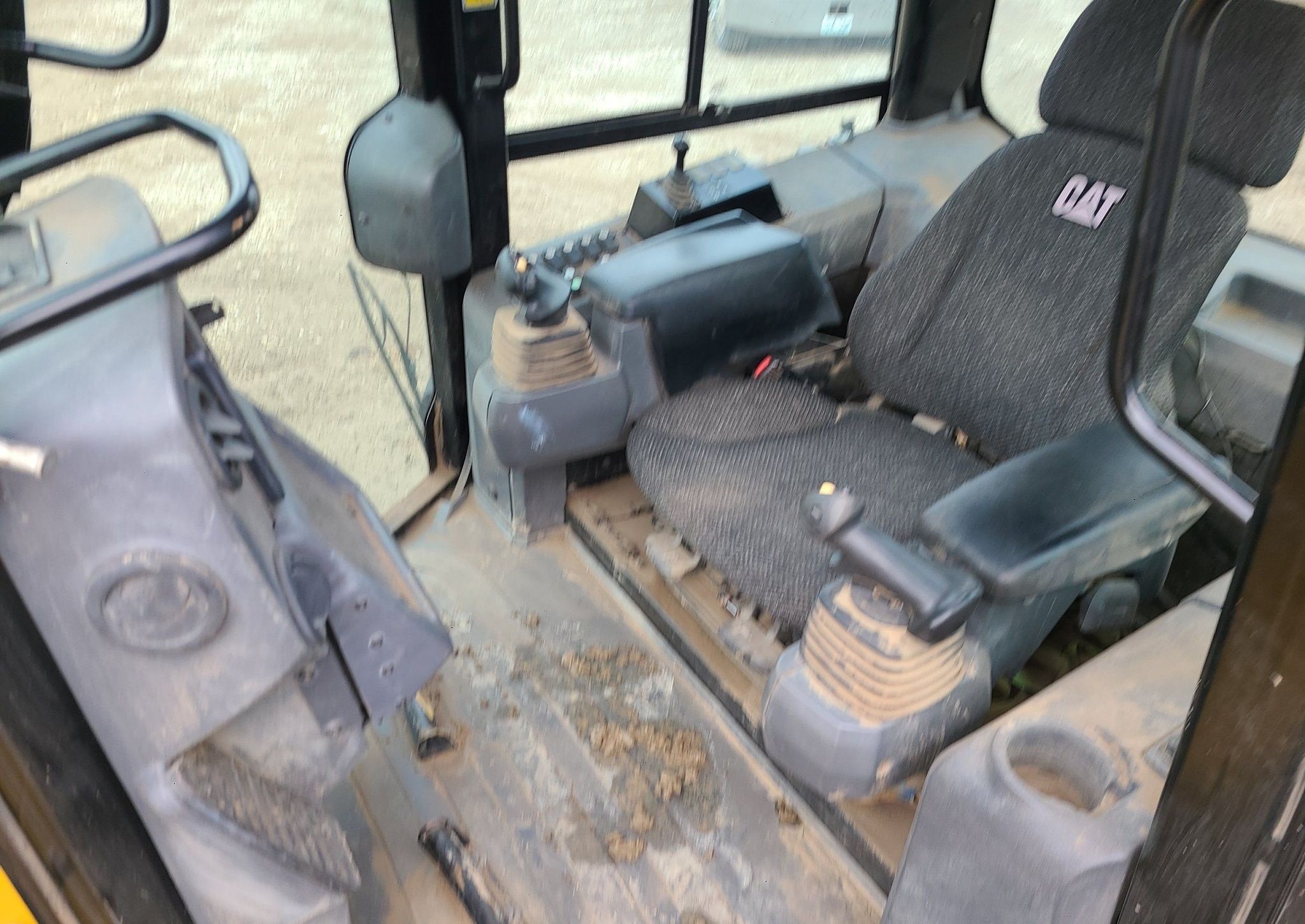 gallery 2014 Caterpillar D6K2 XL dozer