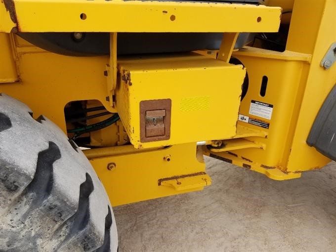 gallery 2013 John Deere 544K High Lift Wheel Loader