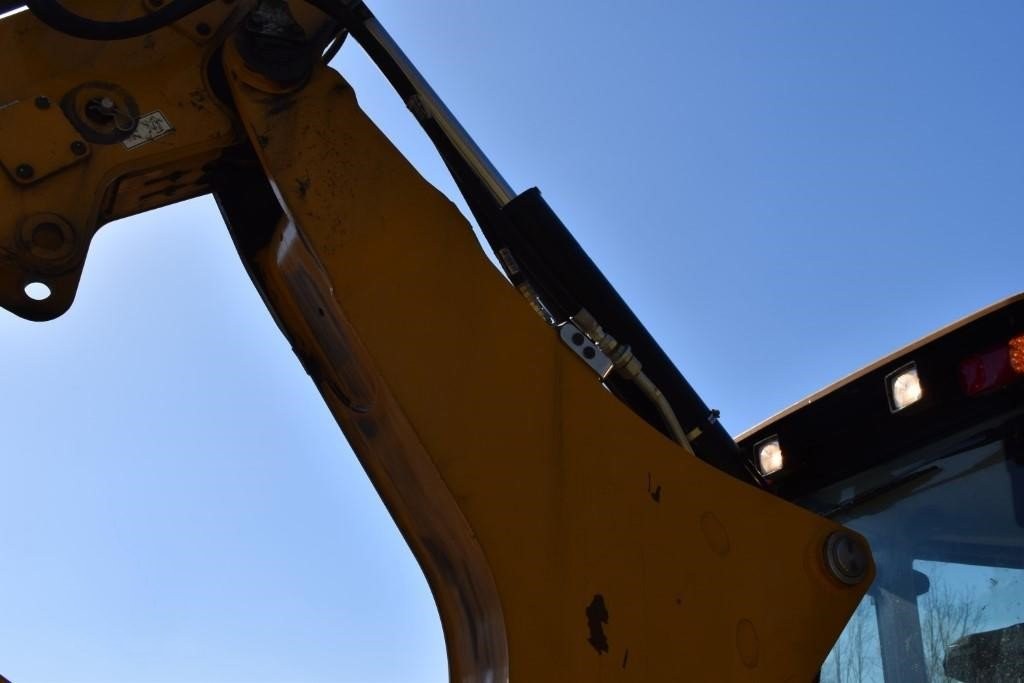 gallery 2017 CATERPILLAR 420F2 BACKHOE