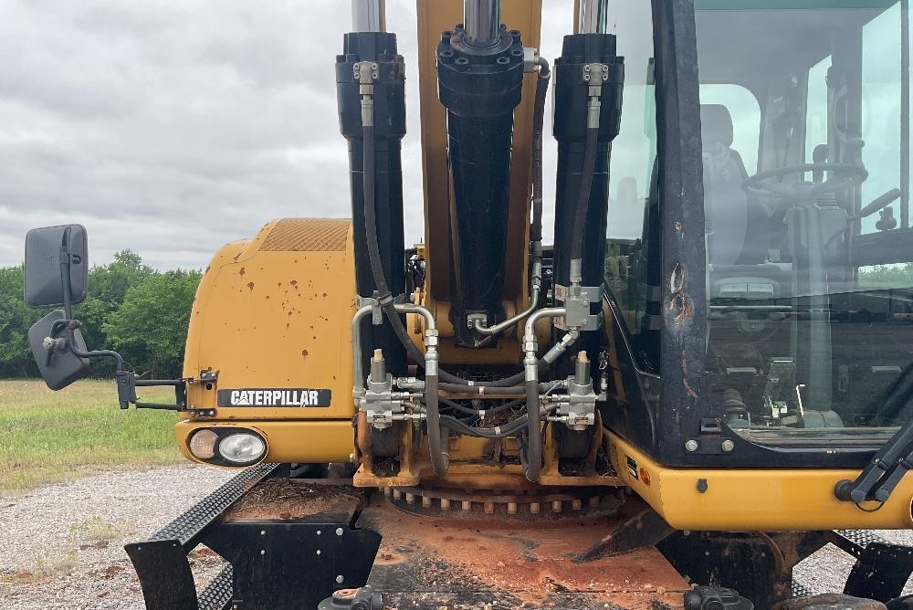 gallery 2011 Caterpillar M322D Wheeled Excavator