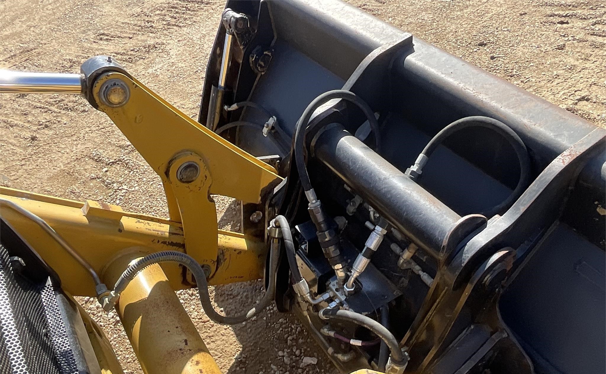 gallery 2016 CATERPILLAR 420F2 IT
