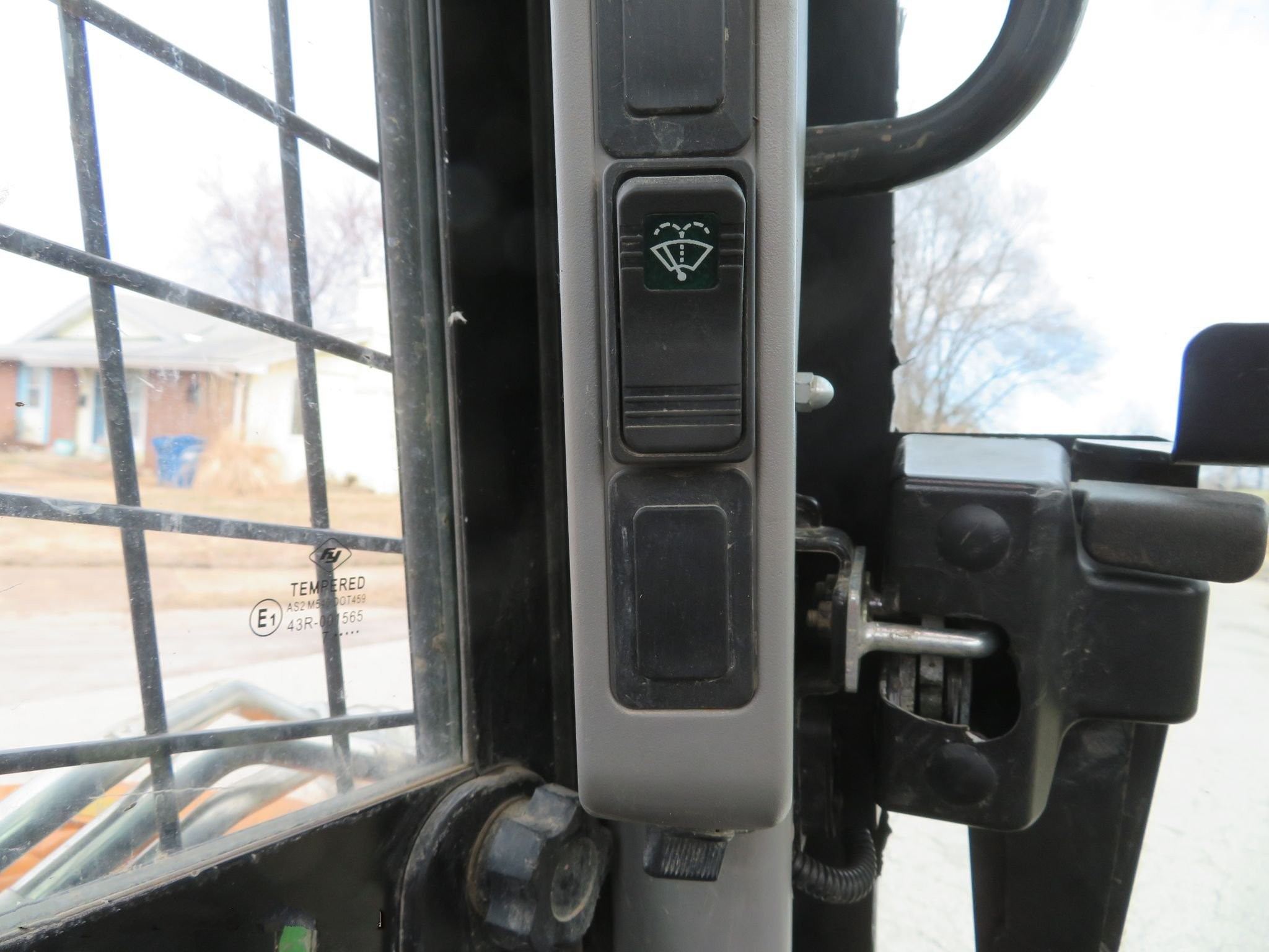 gallery 2017 Case TV380 tracked skid steer loader