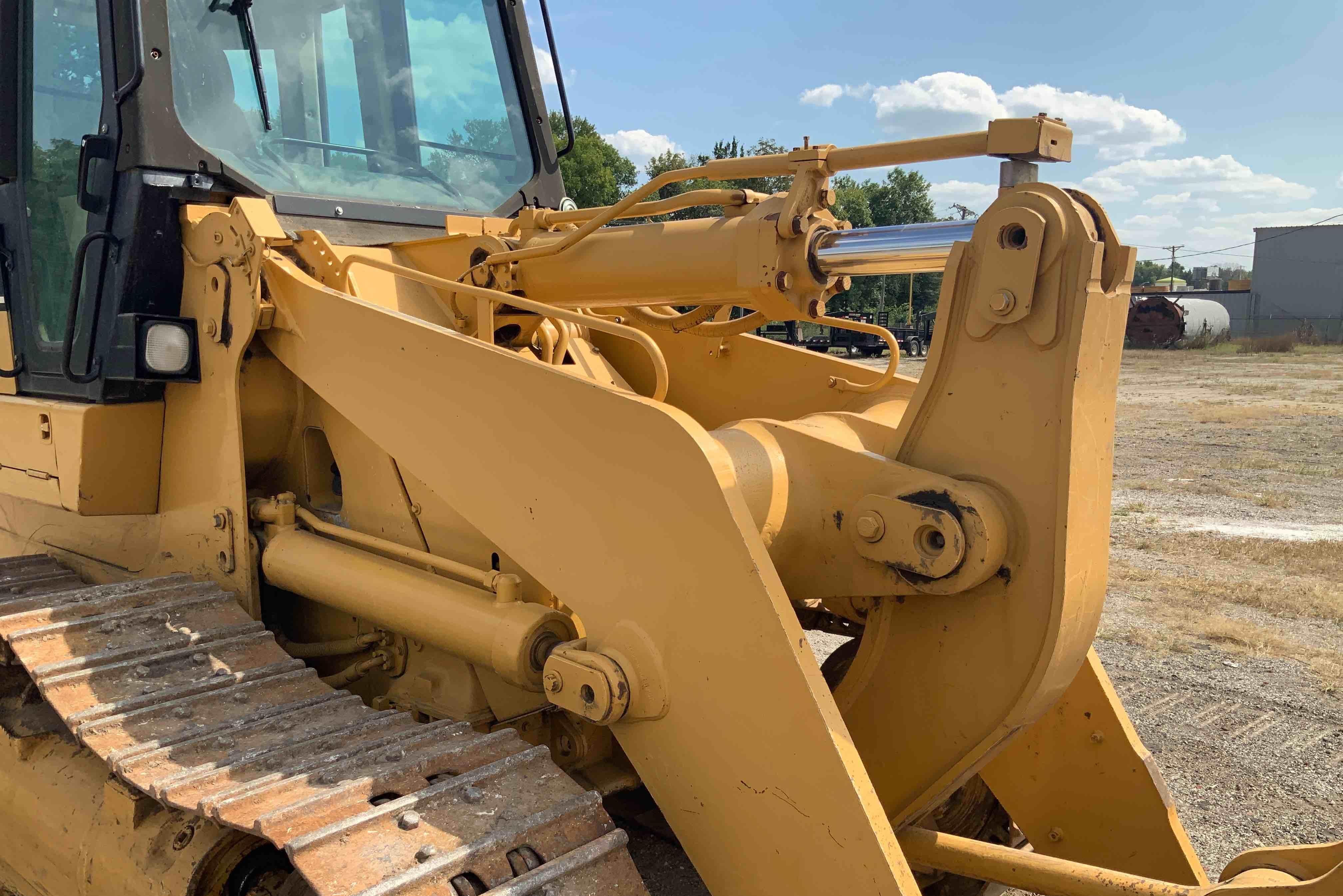 gallery 2002 Caterpillar 963C Track Loader